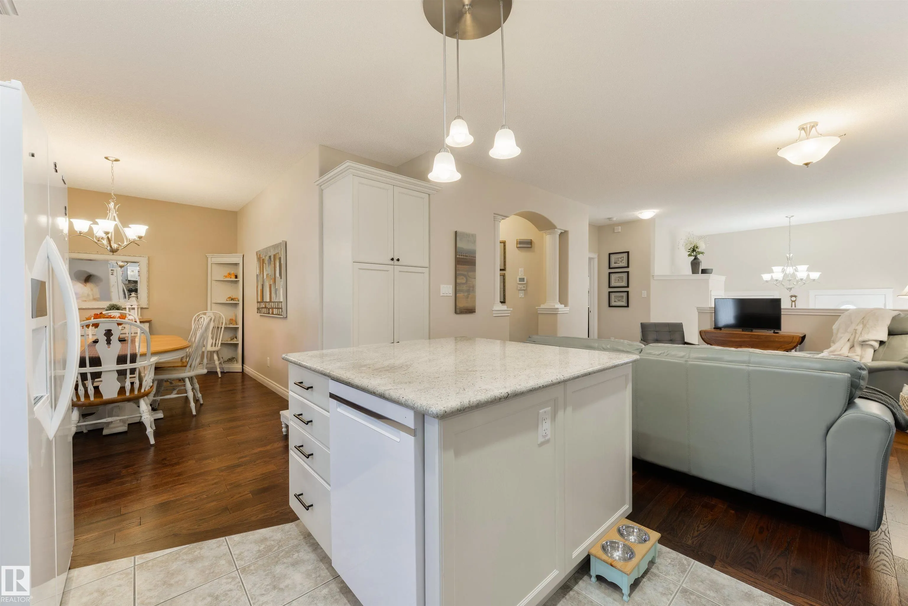 120 KEYPORT Circle