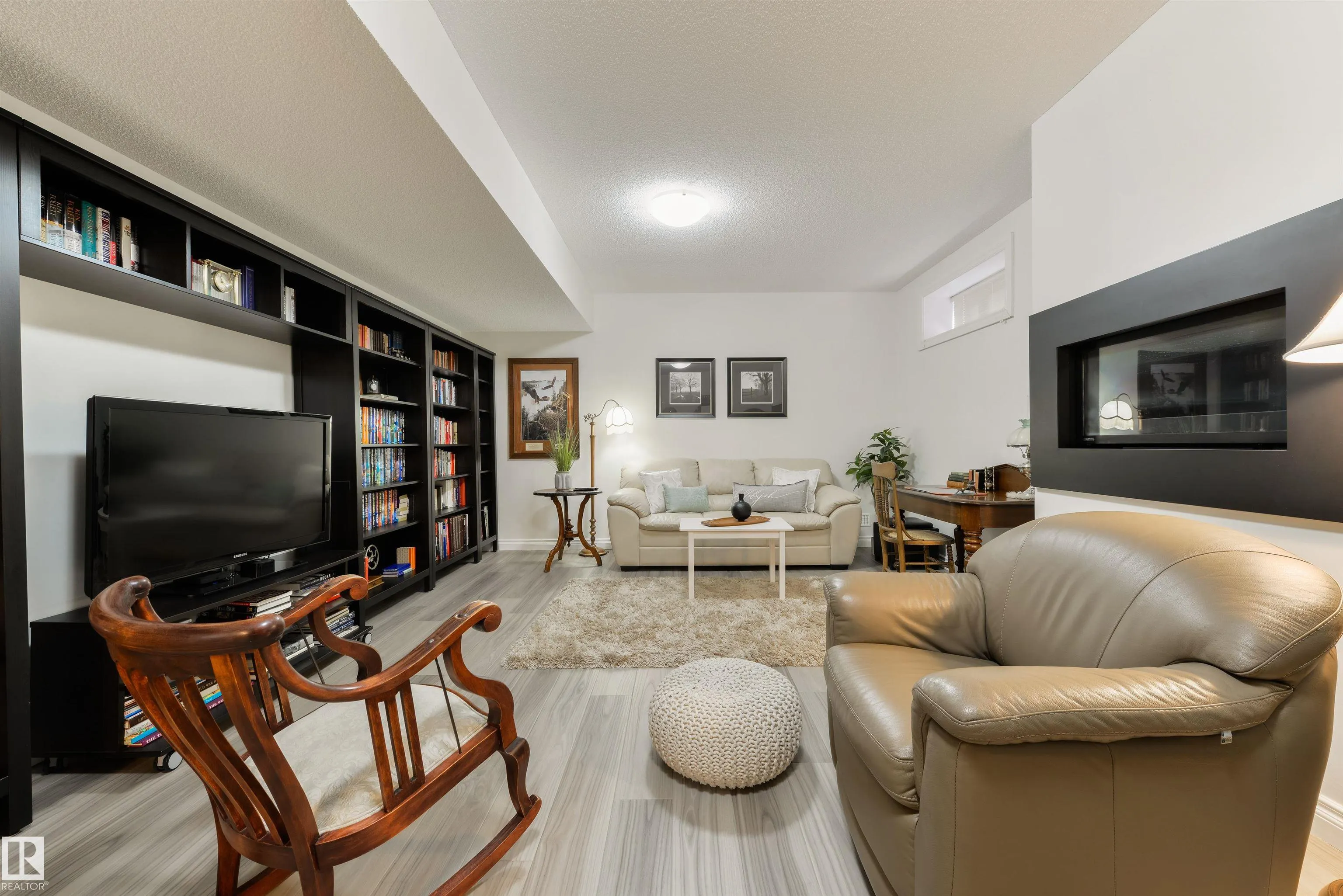 120 KEYPORT Circle