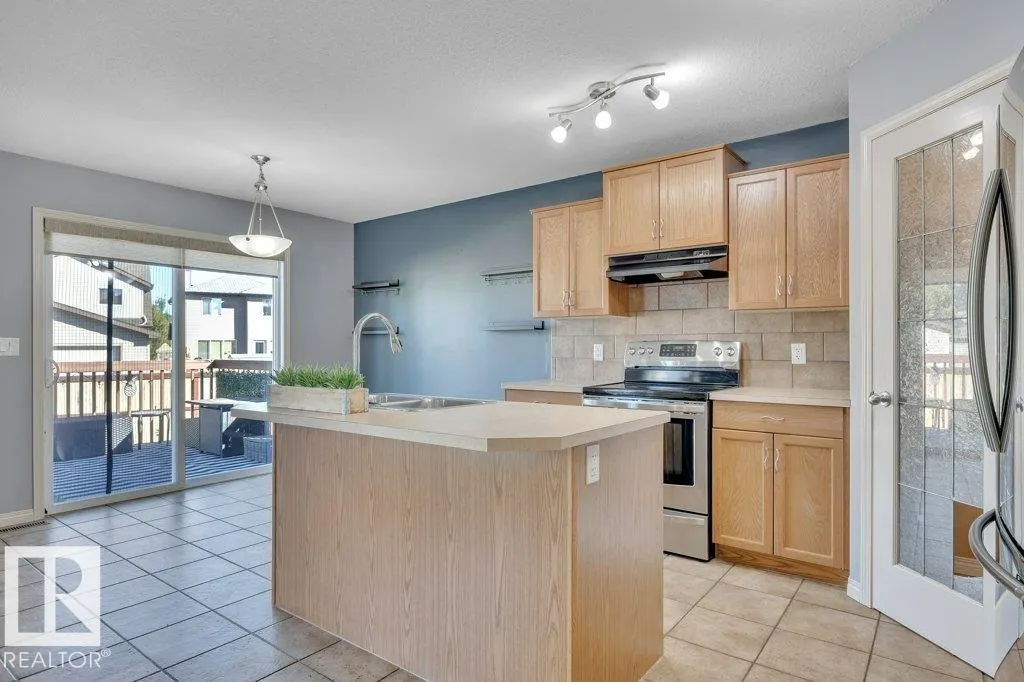 128 SOUTHFORK Drive