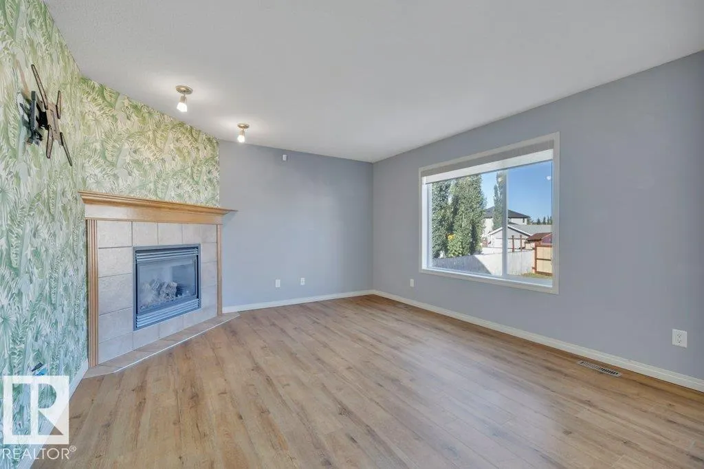 128 SOUTHFORK Drive