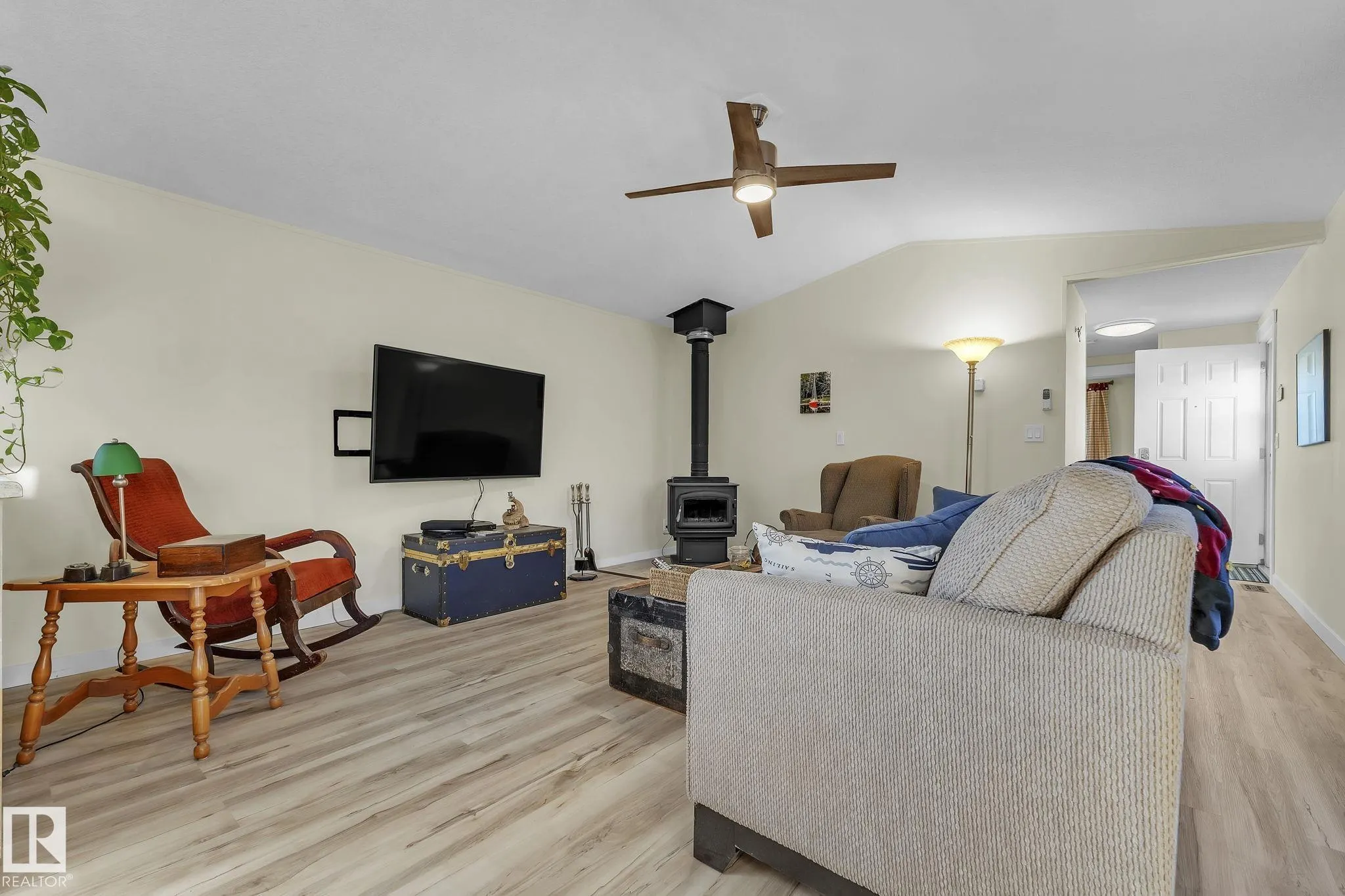 56118 RGE ROAD 240