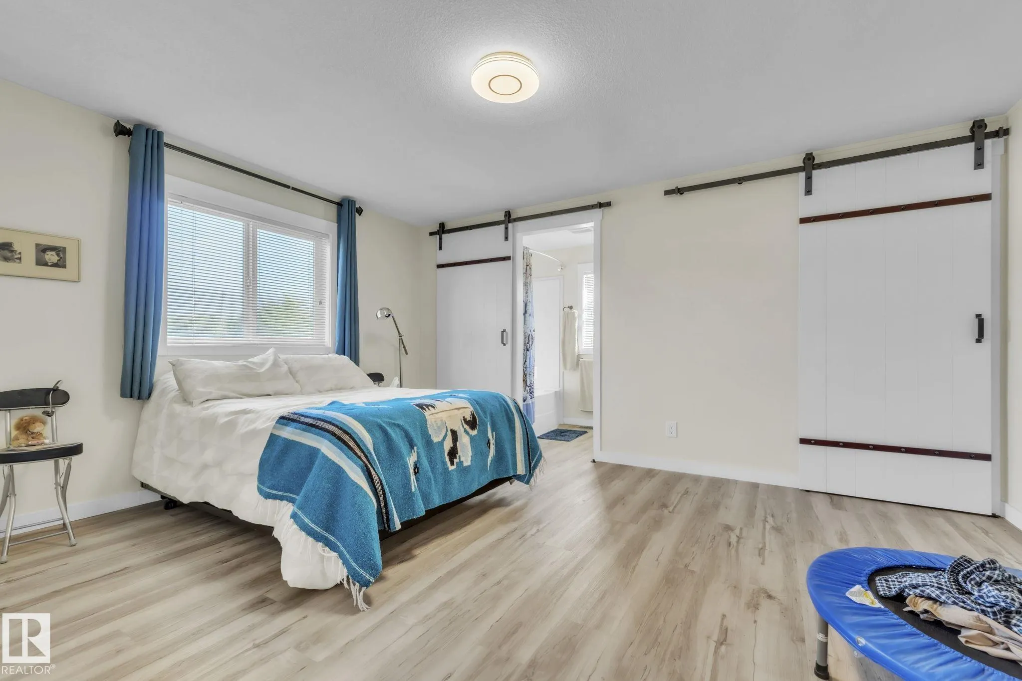 56118 RGE ROAD 240