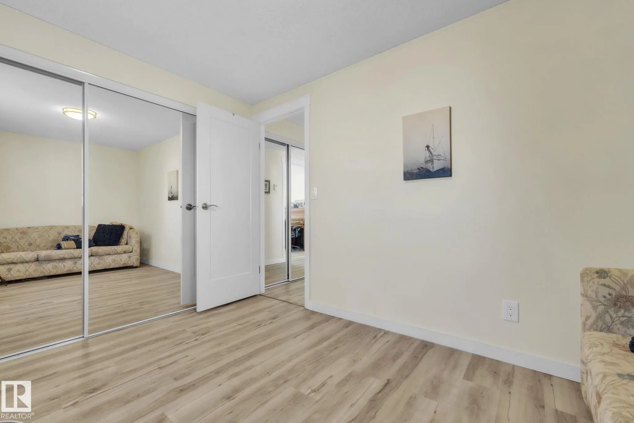 56118 RGE ROAD 240