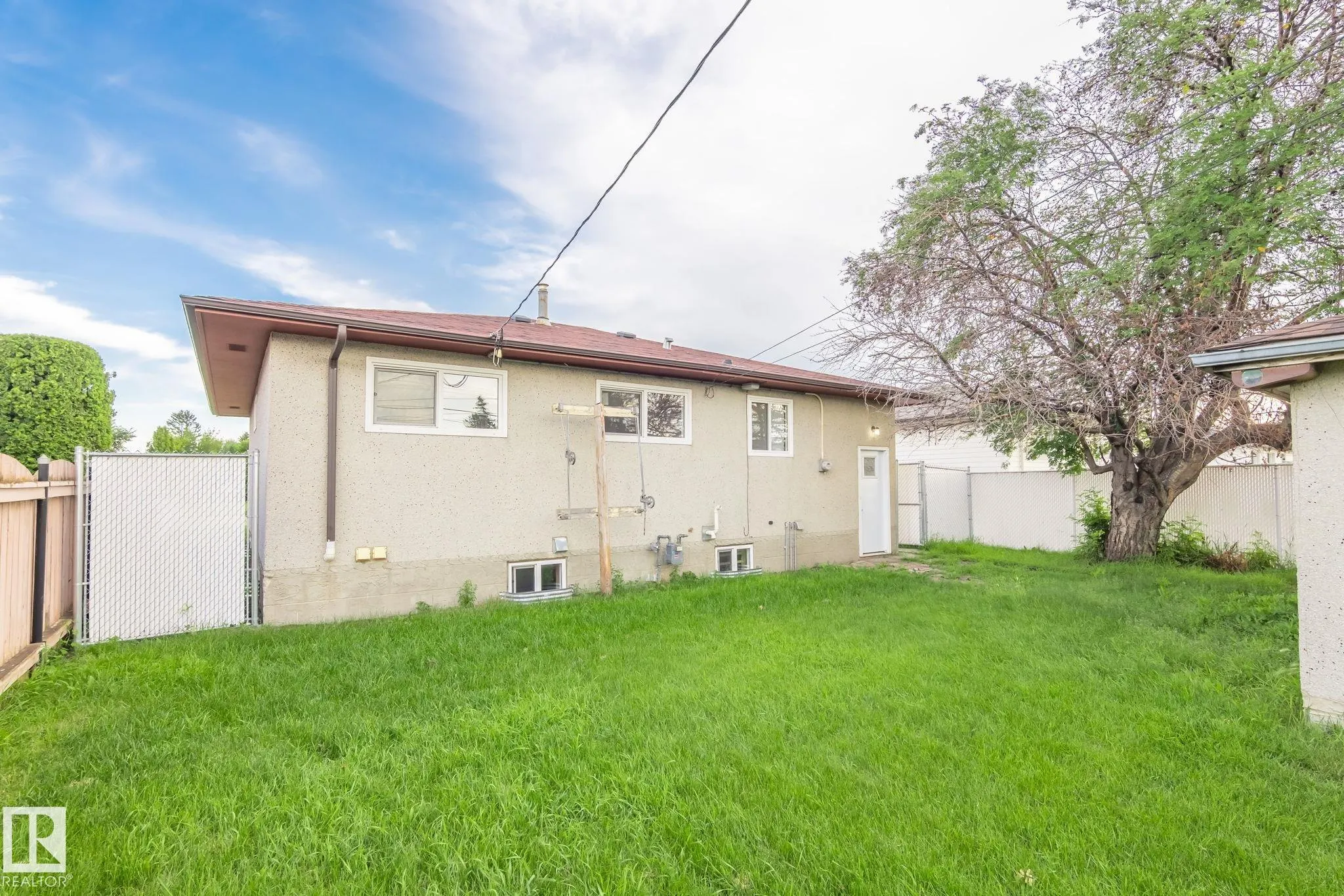 8008 129A Avenue