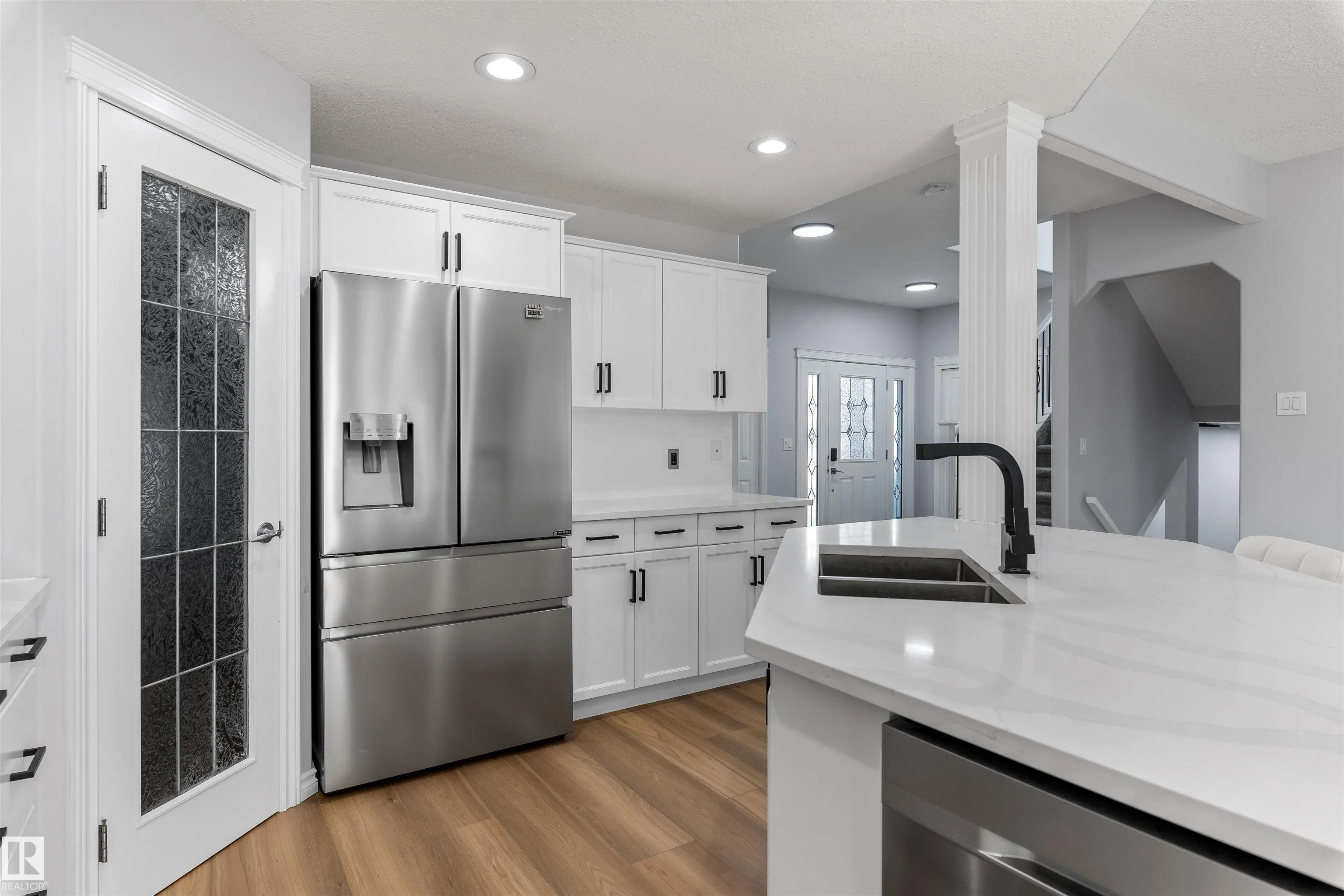 43 AVONLEA Court