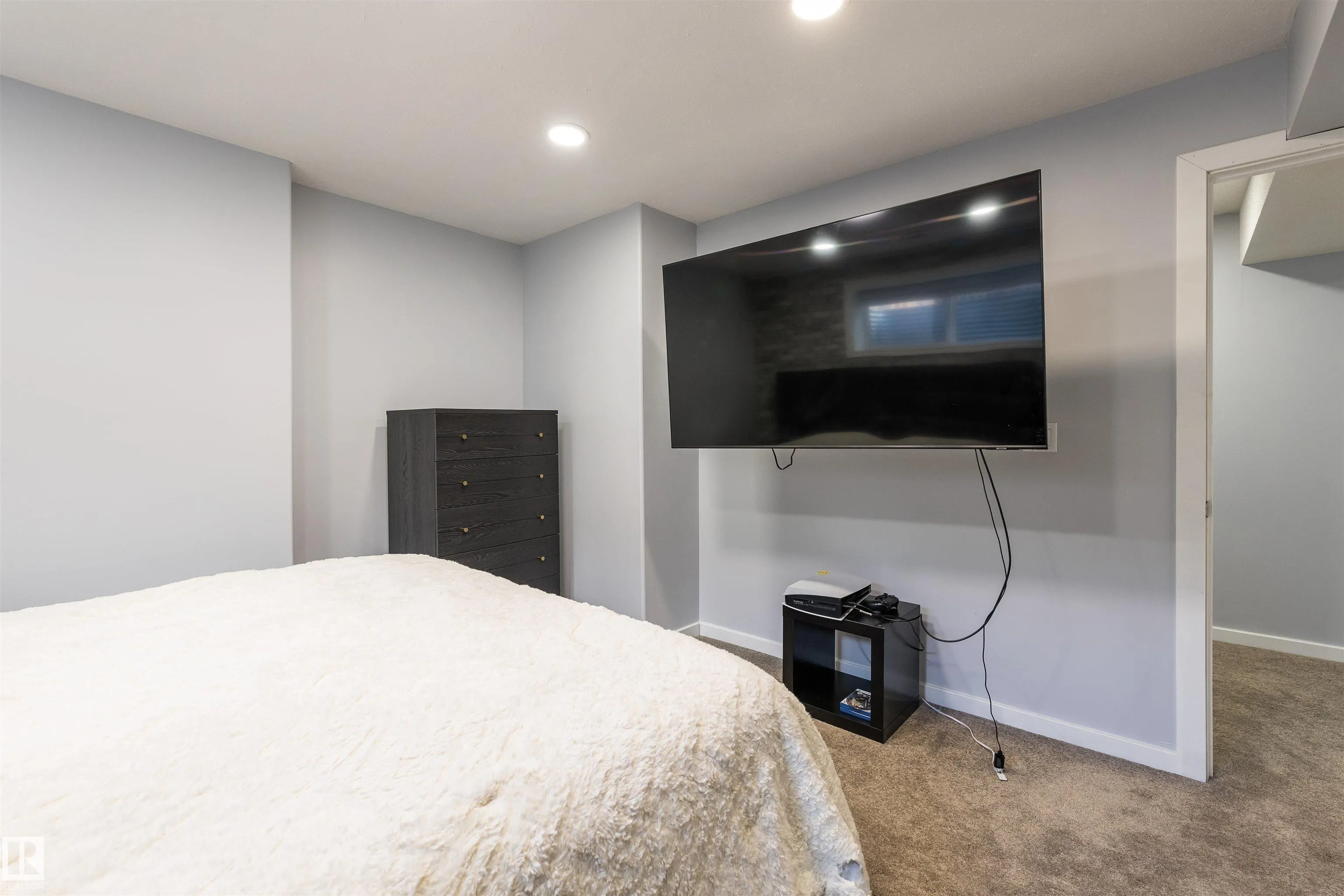 43 AVONLEA Court