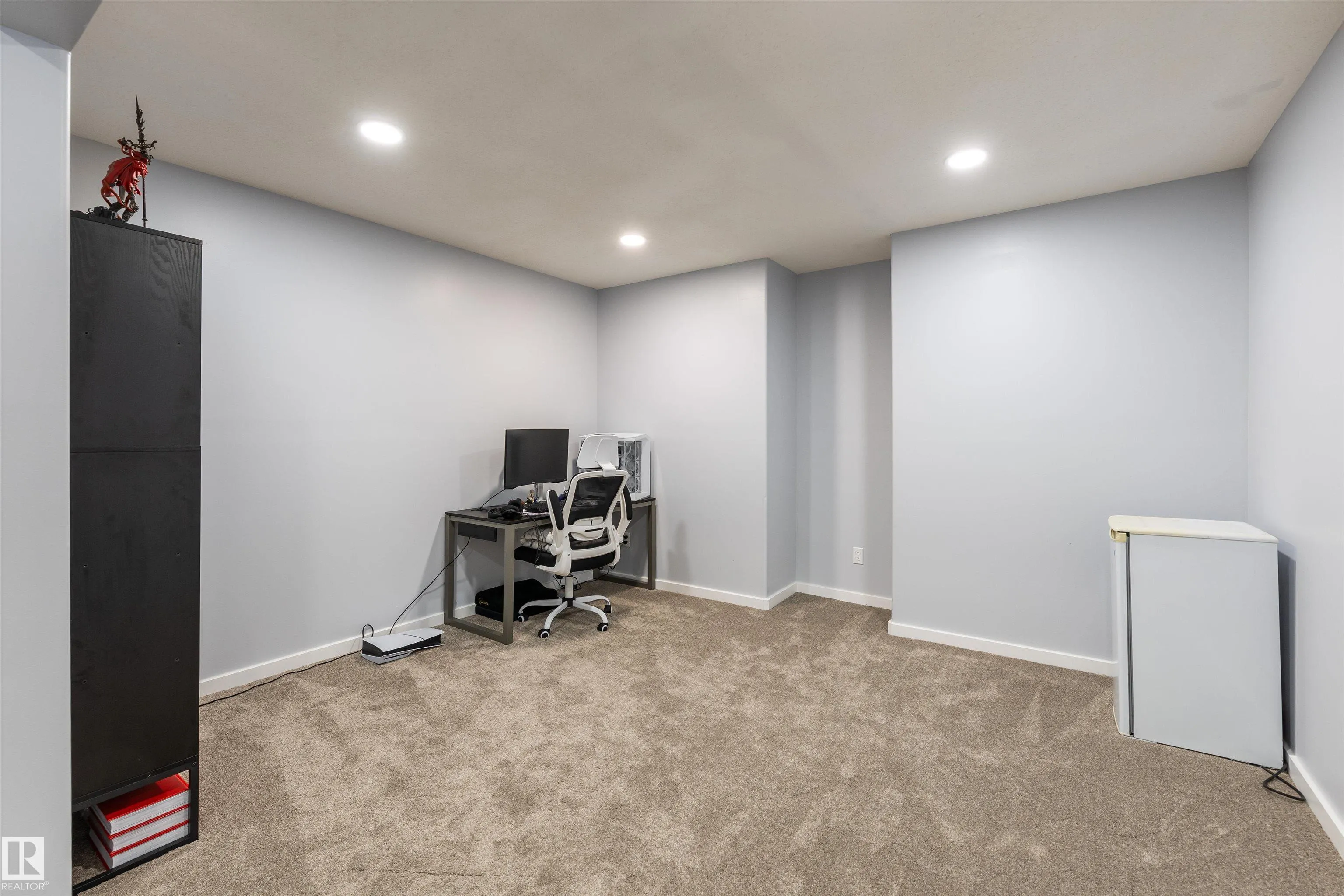 43 AVONLEA Court