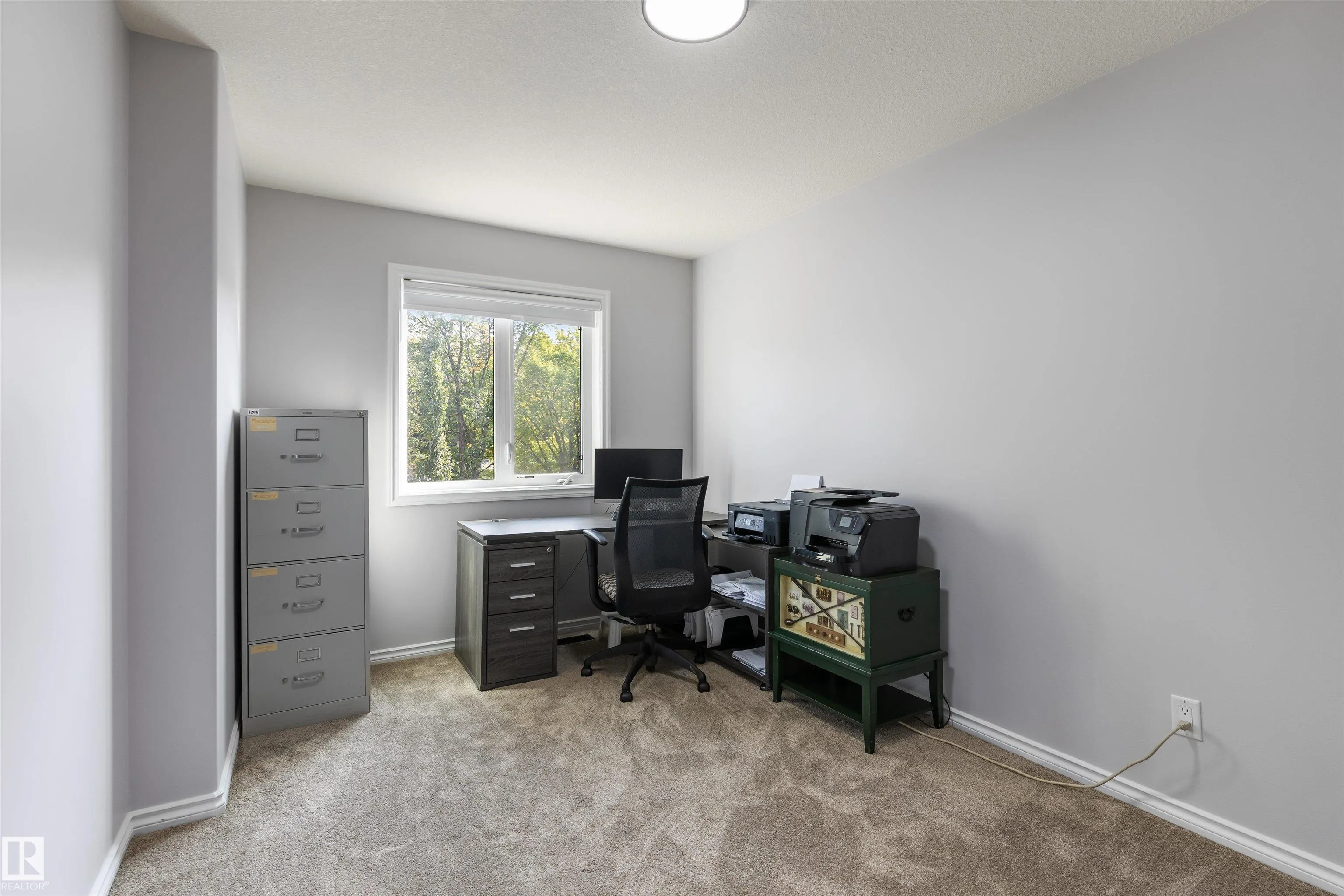 43 AVONLEA Court