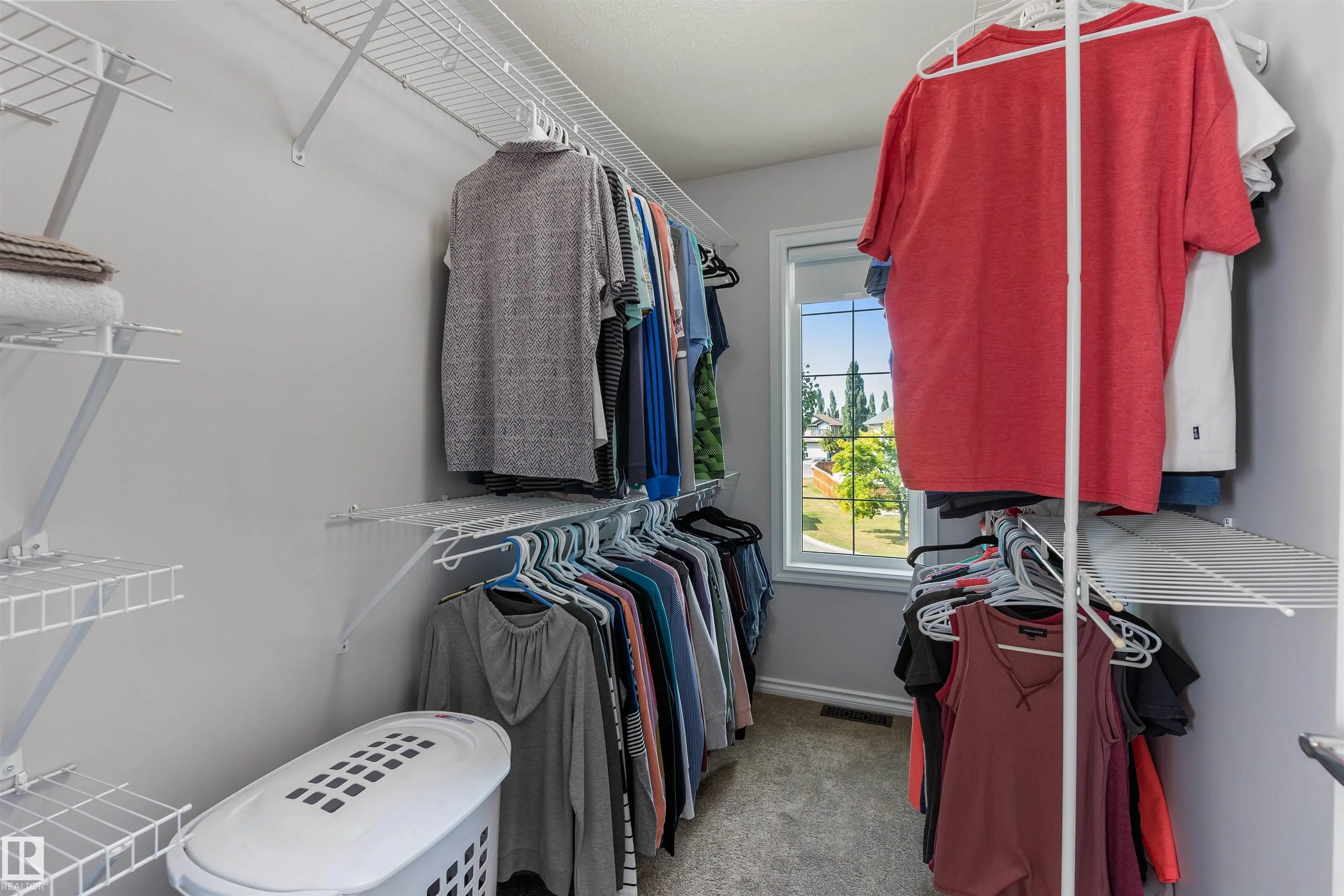 43 AVONLEA Court