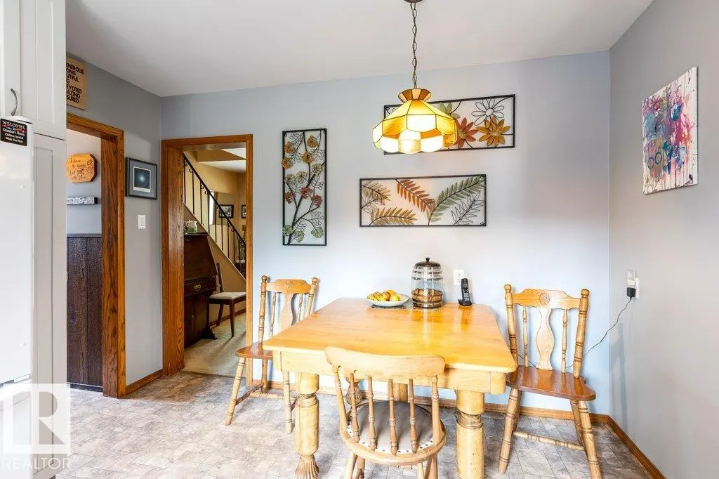 4 GORDON Crescent