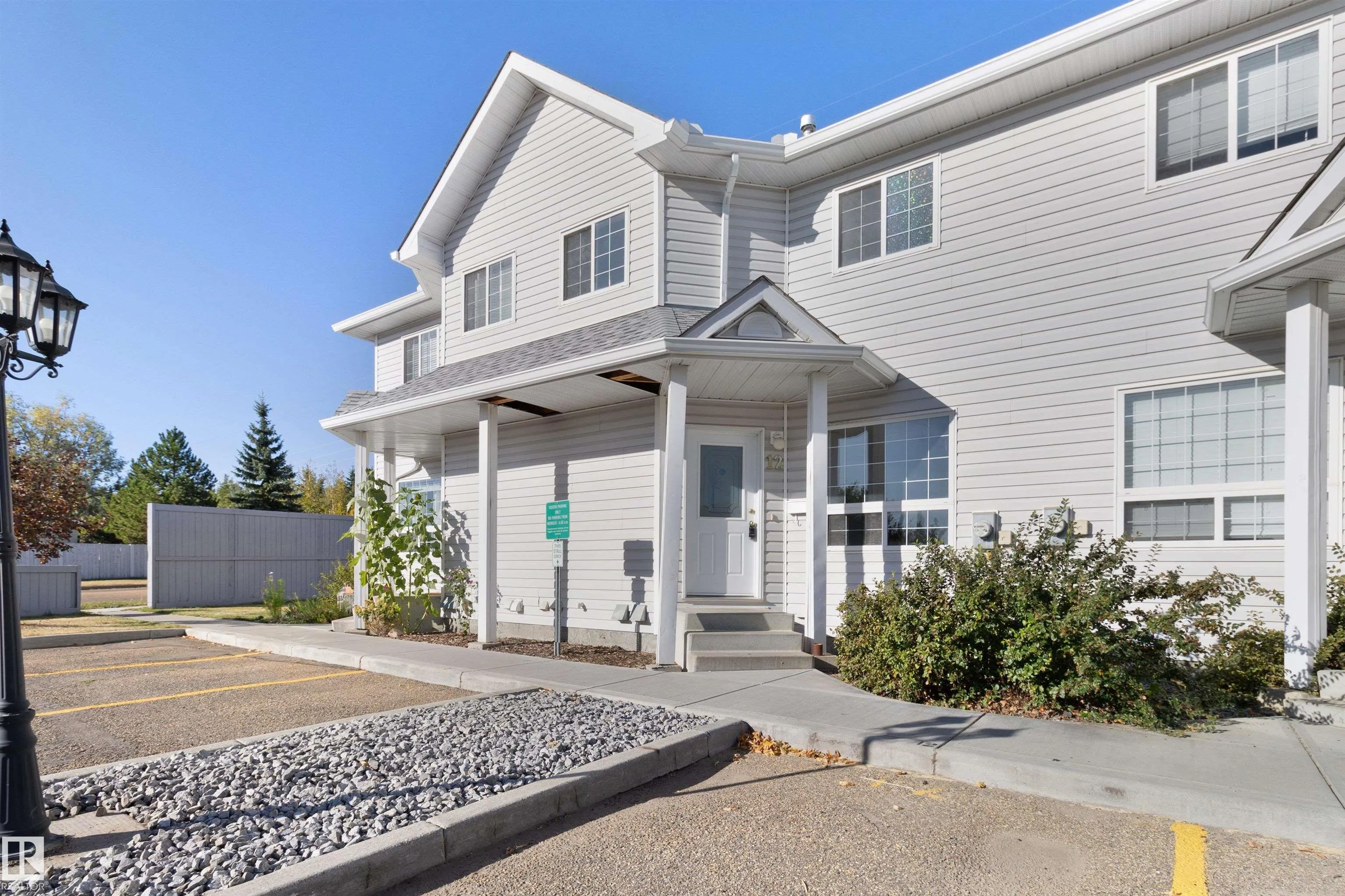 10 CRANBERRY Drive