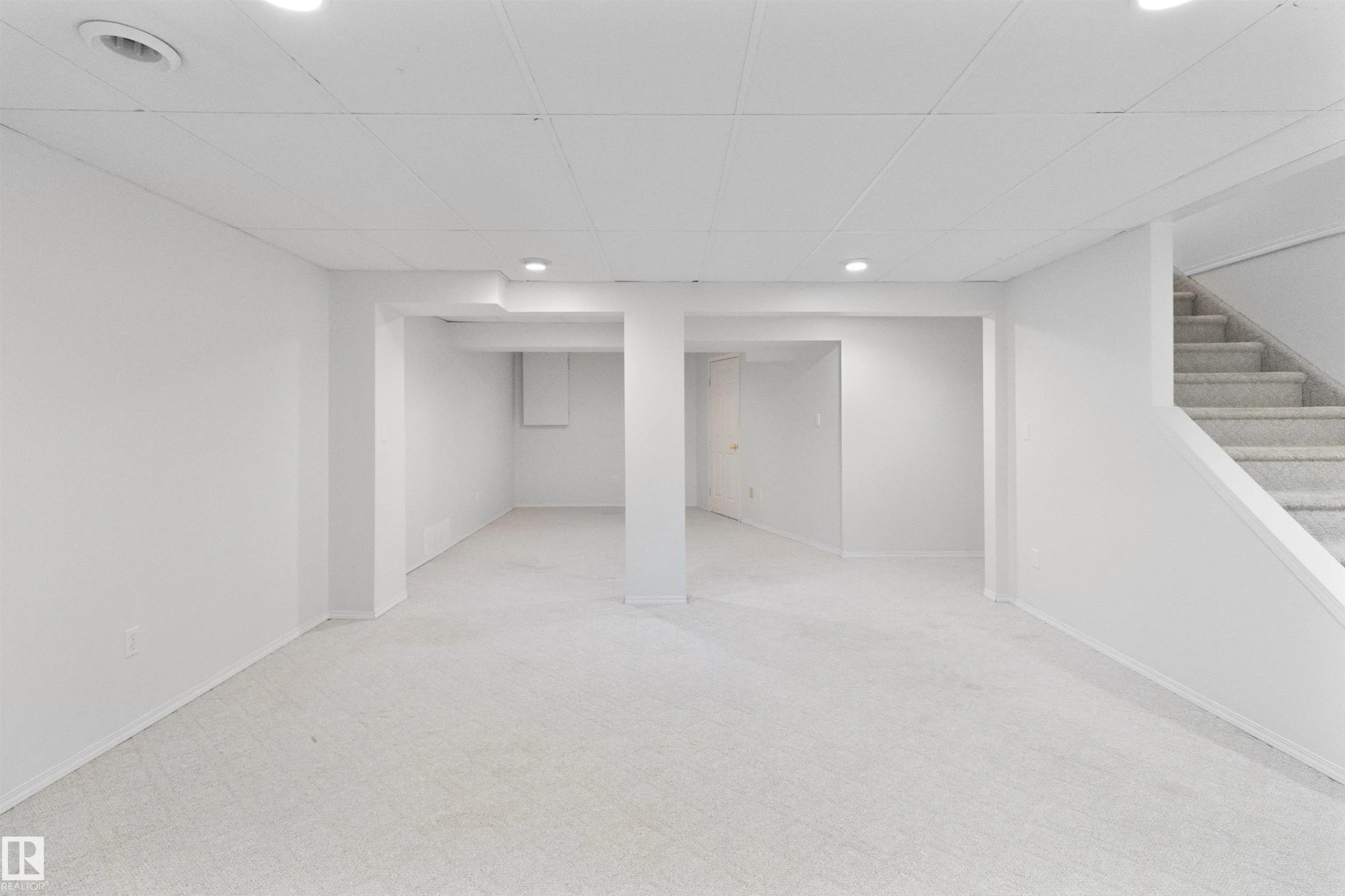 10 CRANBERRY Drive