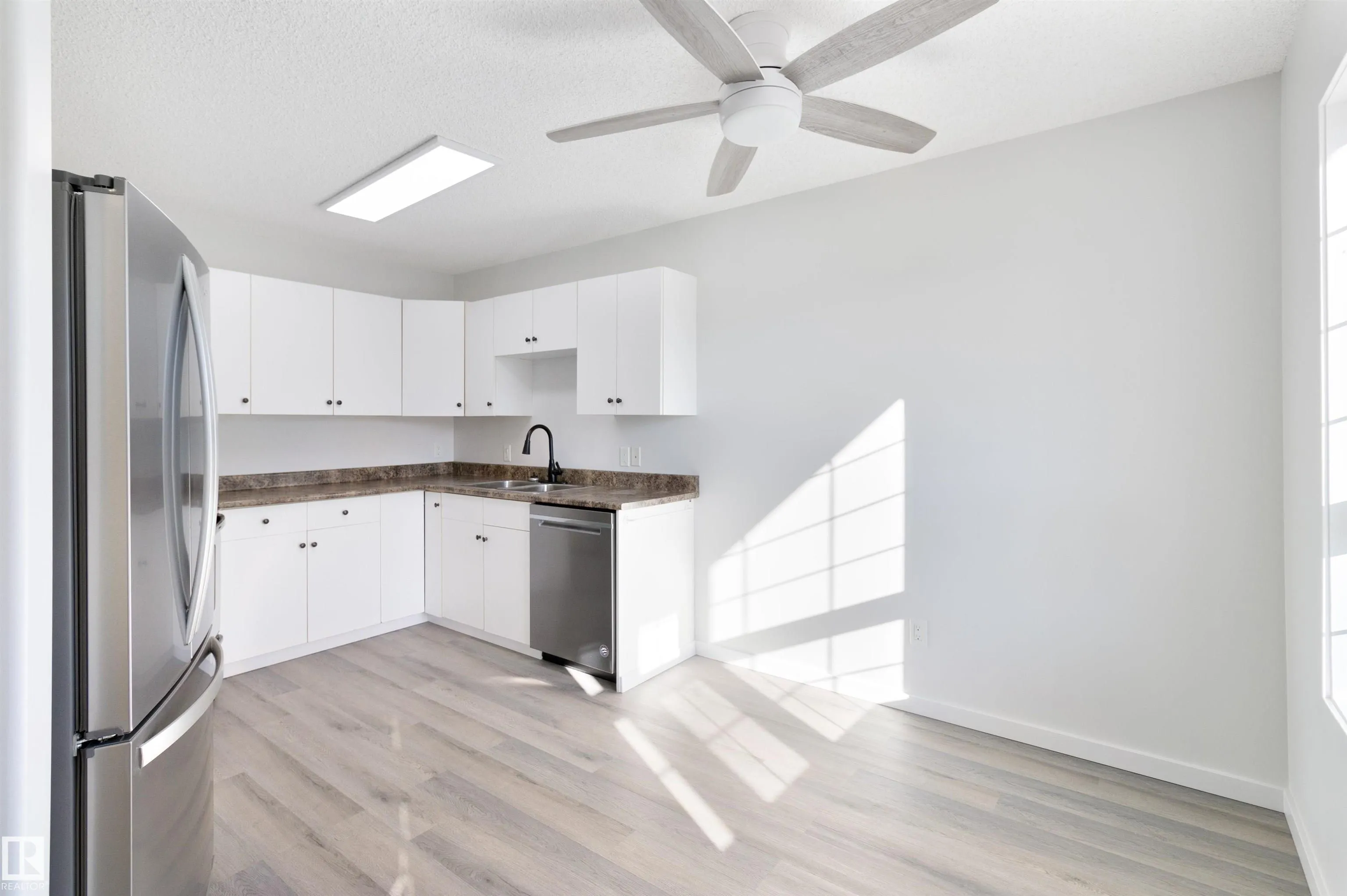 10 CRANBERRY Drive