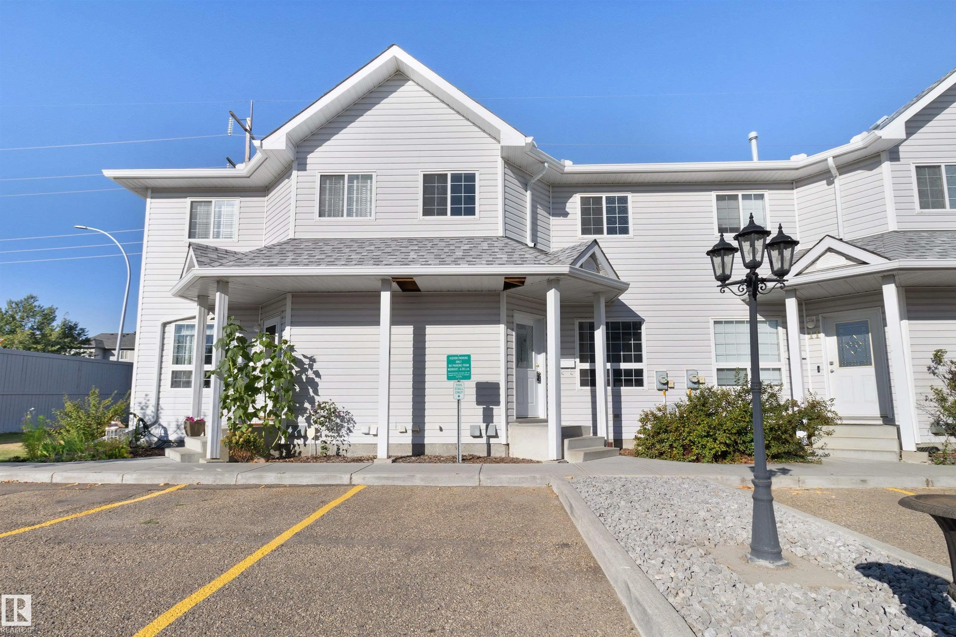 10 CRANBERRY Drive