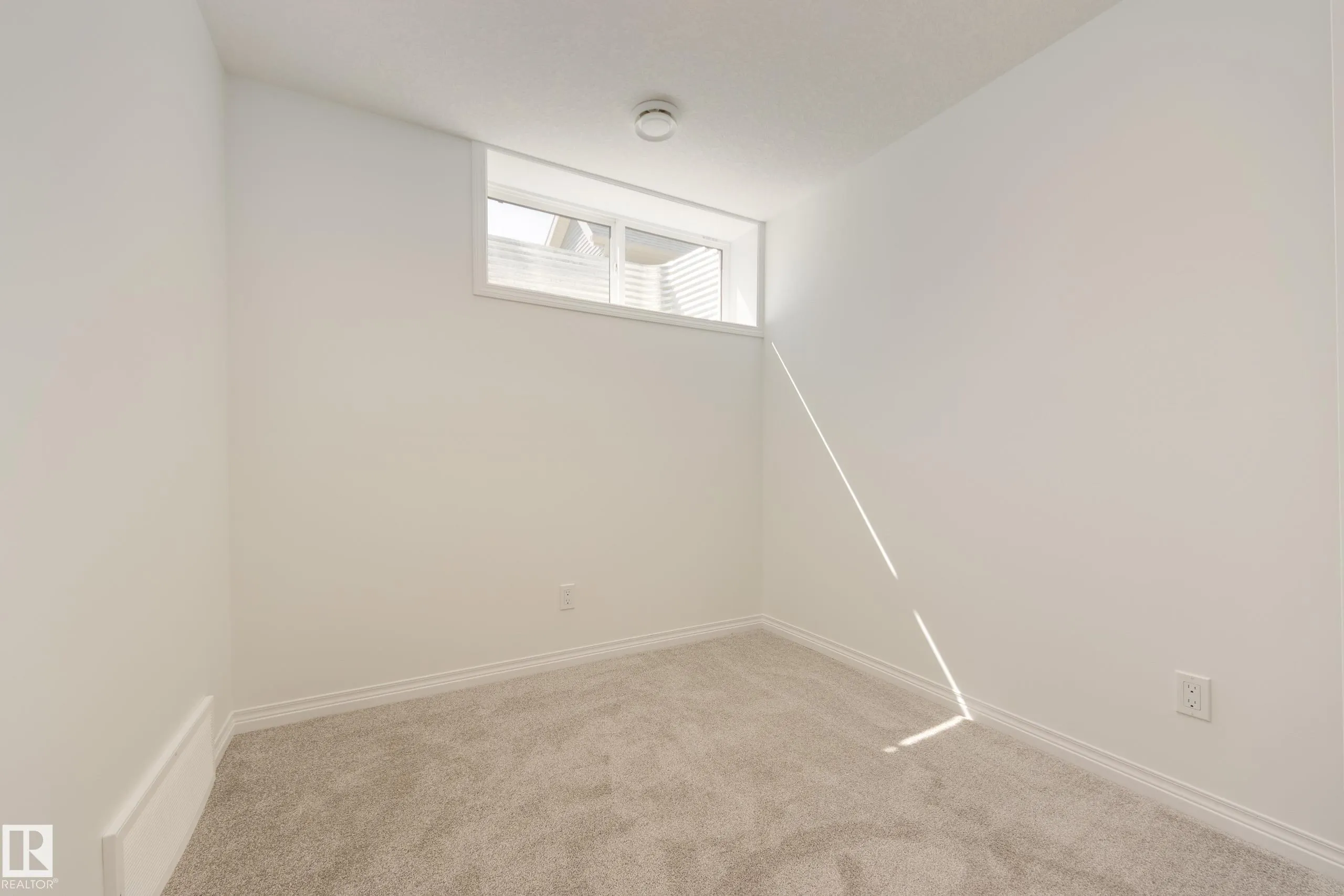 20903 25 Avenue