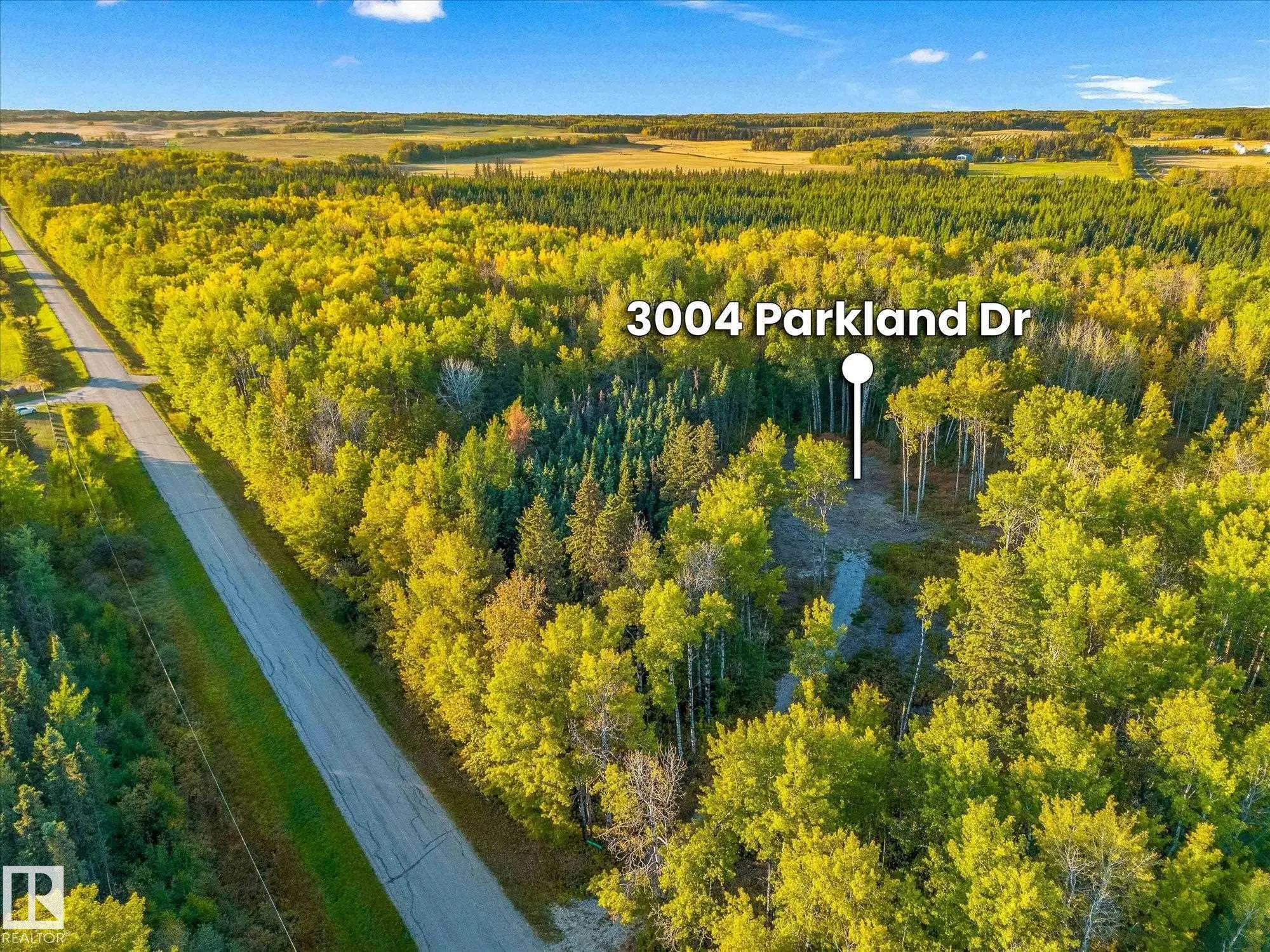 3004 PARKLAND Drive