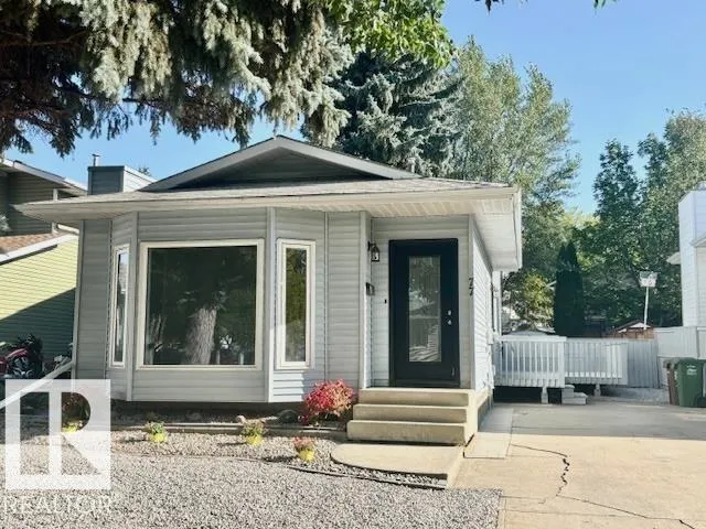 77 DAYTON Crescent