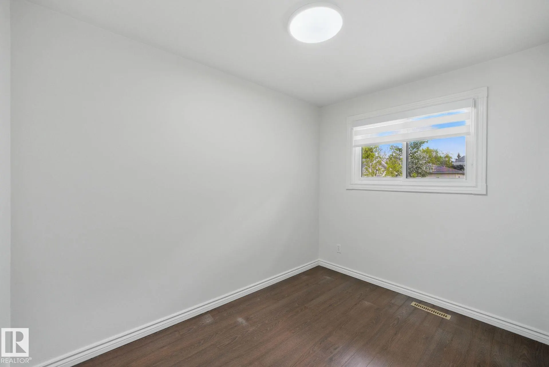 13316 136 Avenue