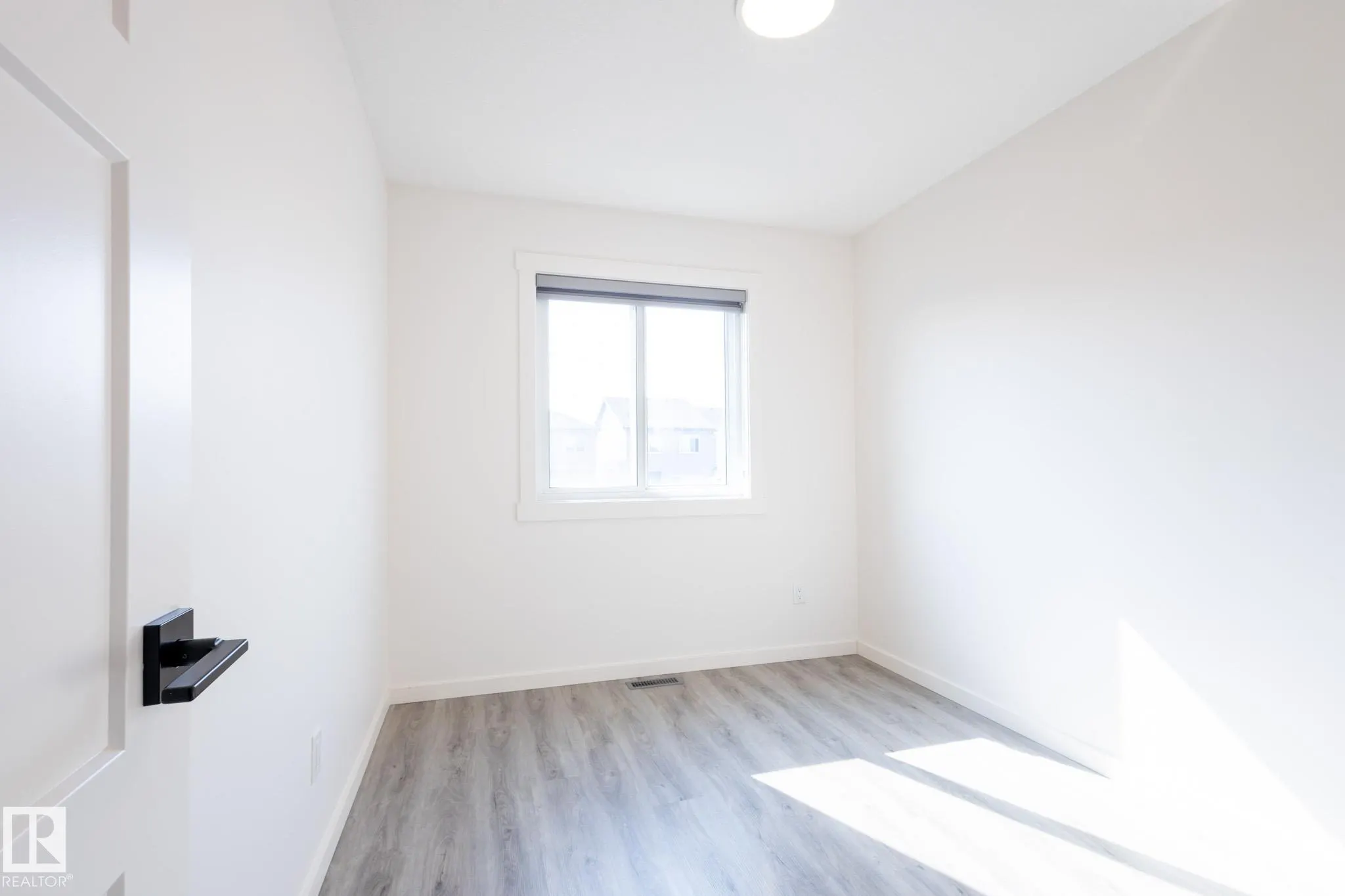 1215 PODERSKY Wynd