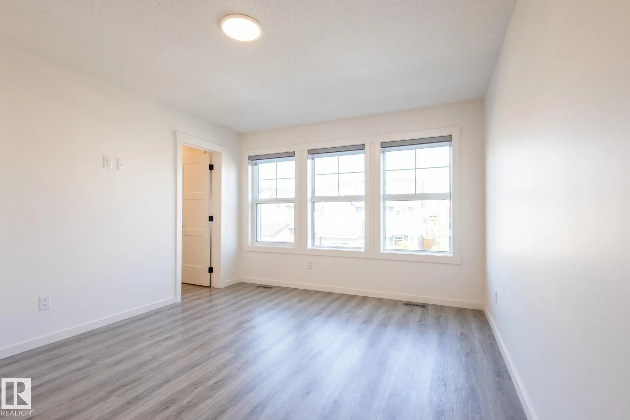 1215 PODERSKY Wynd