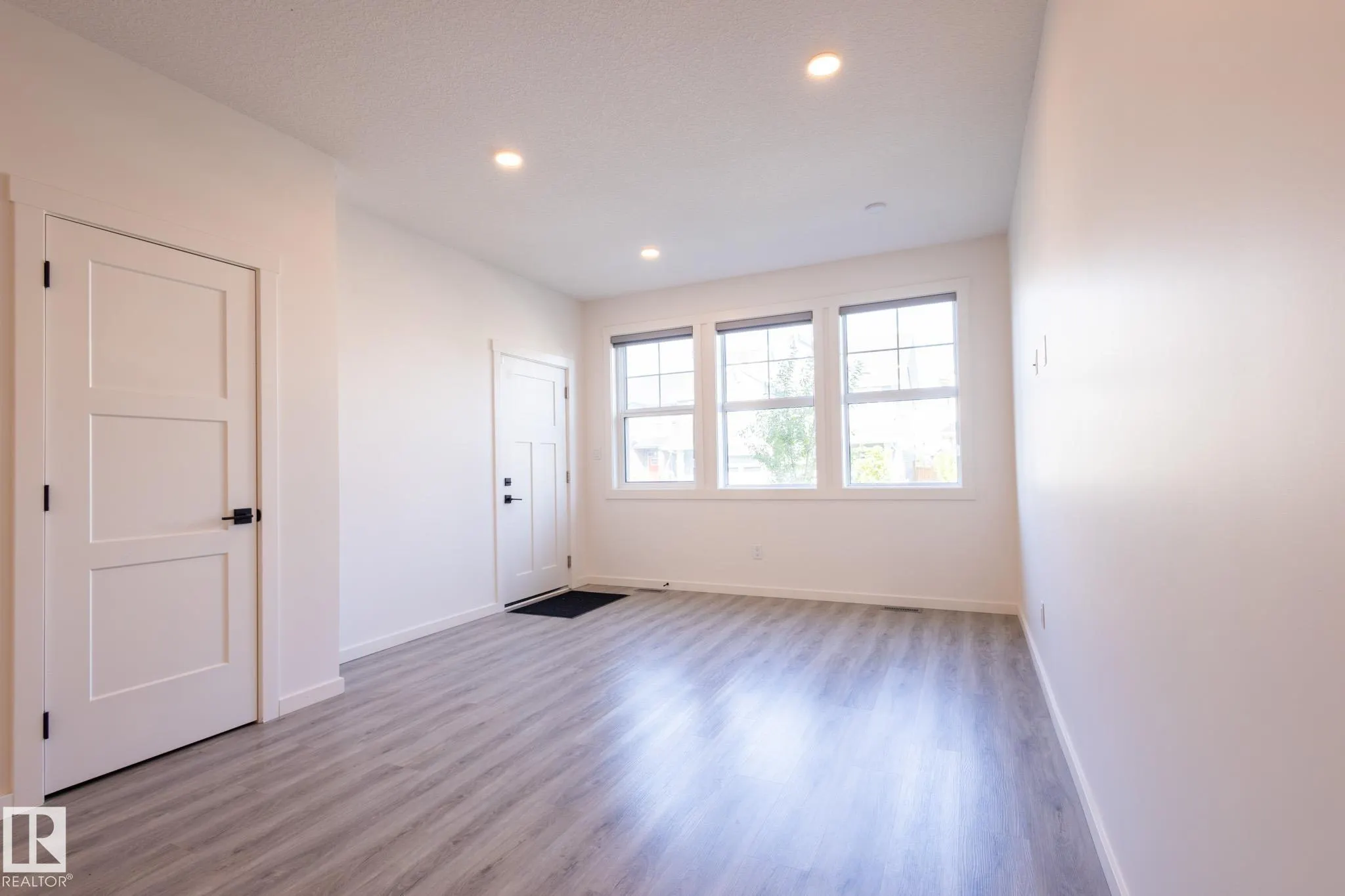 1215 PODERSKY Wynd