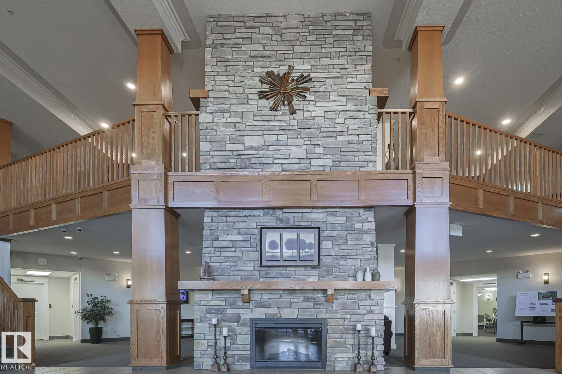 112A 511 Queen Street