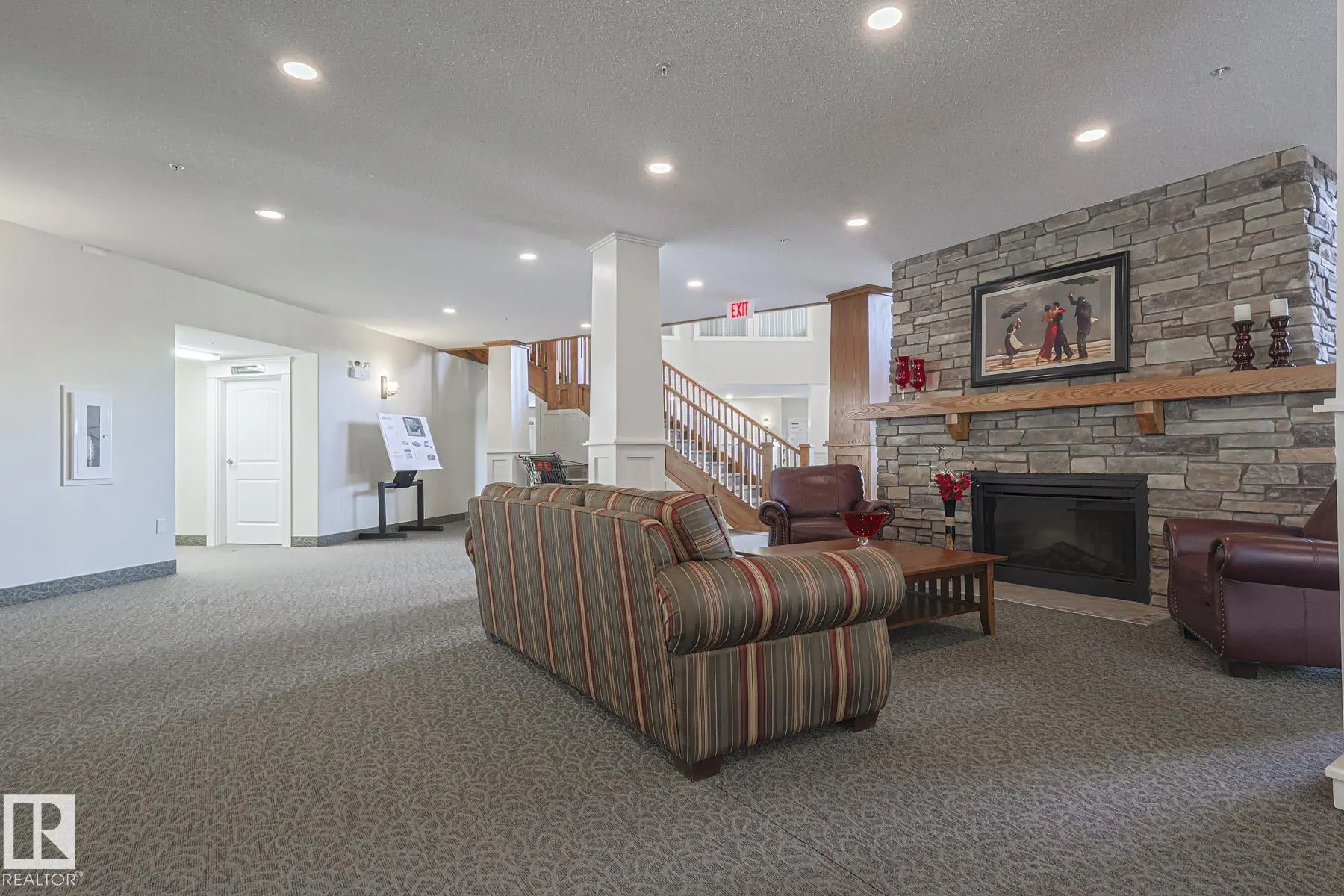 112A 511 Queen Street