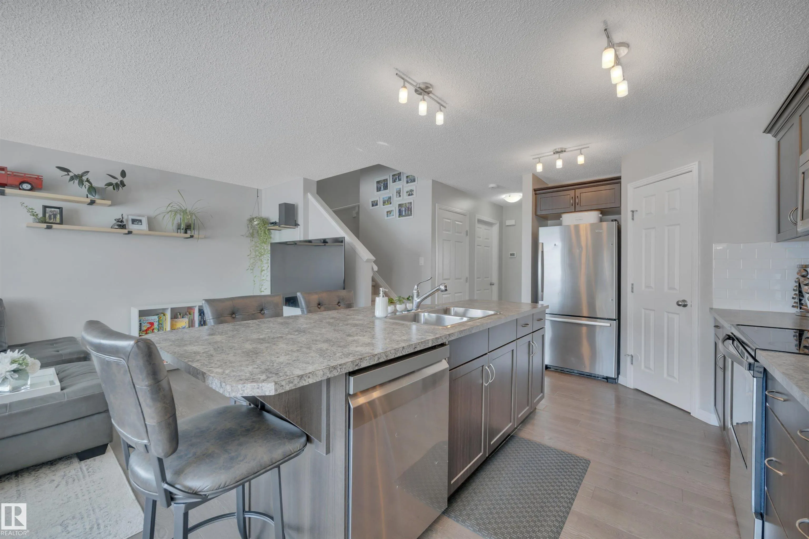 445 REED Crescent
