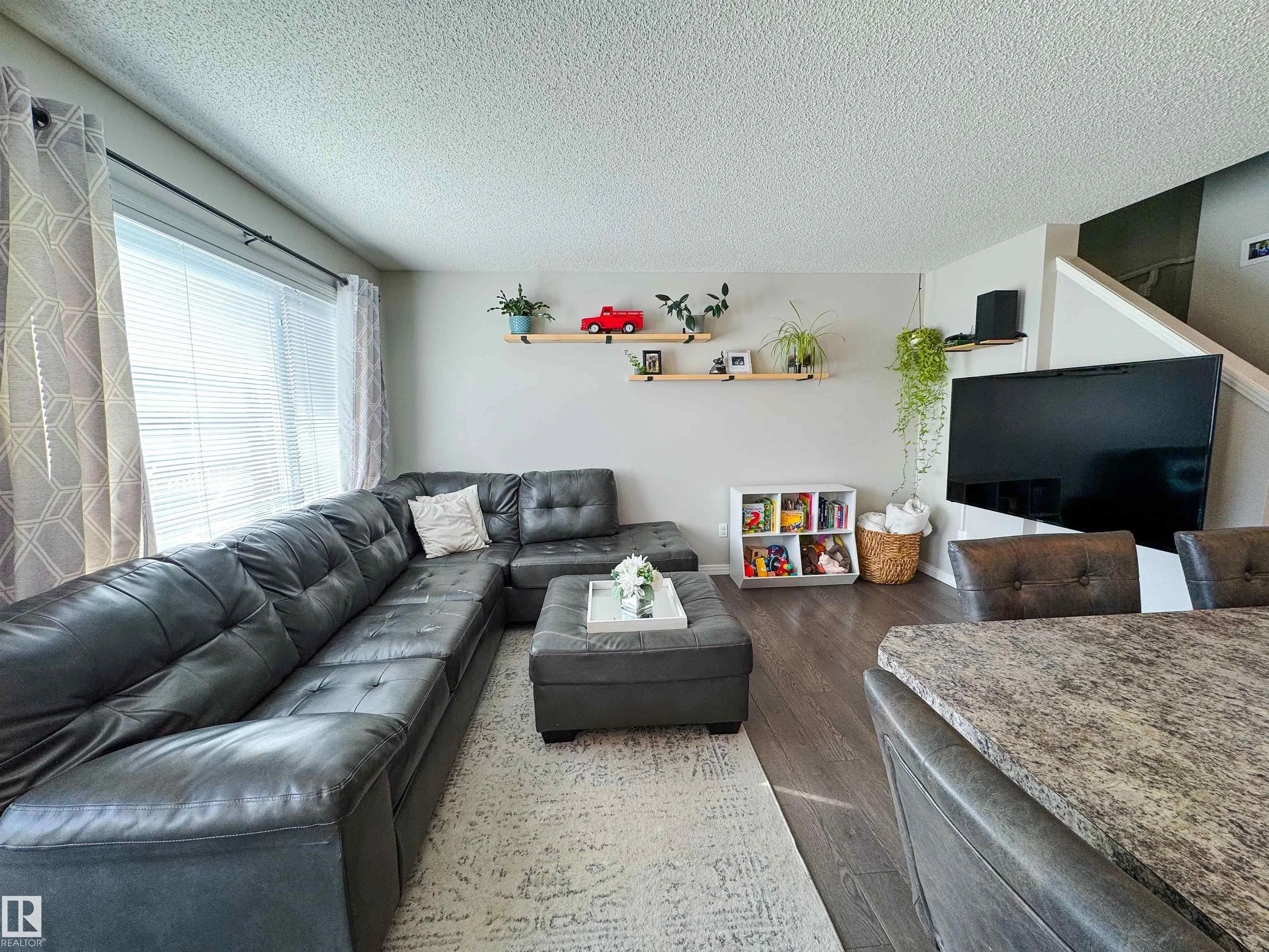 445 REED Crescent