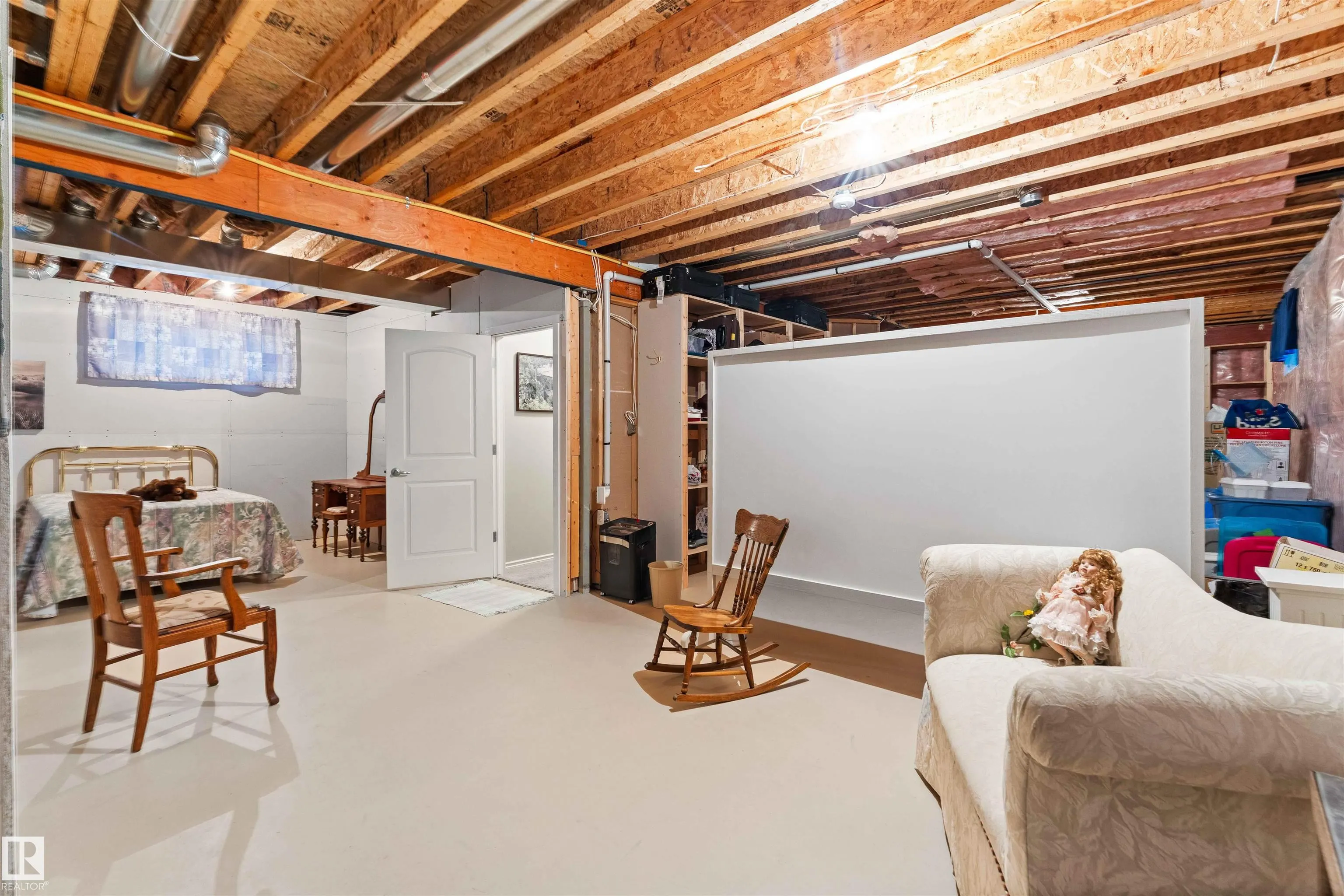 55 WILLOW WOOD Lane