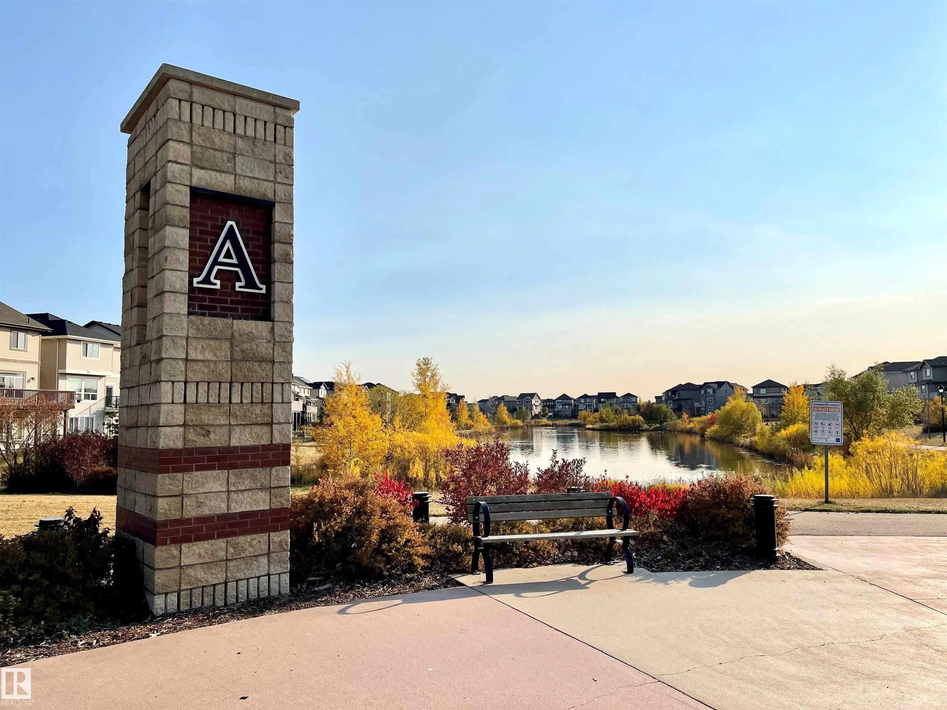 1806 ADAMSON Point(e)