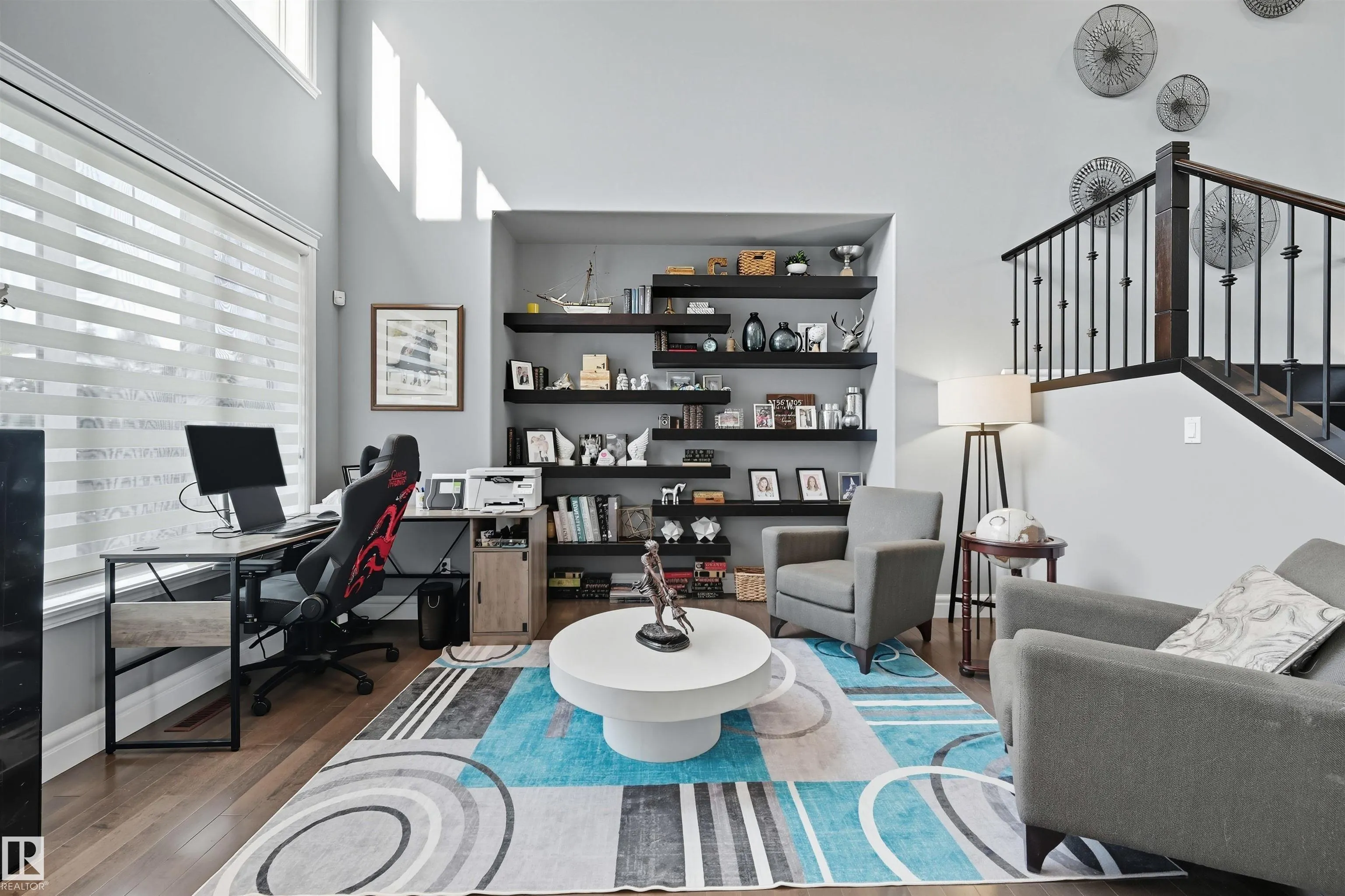 1806 ADAMSON Point(e)