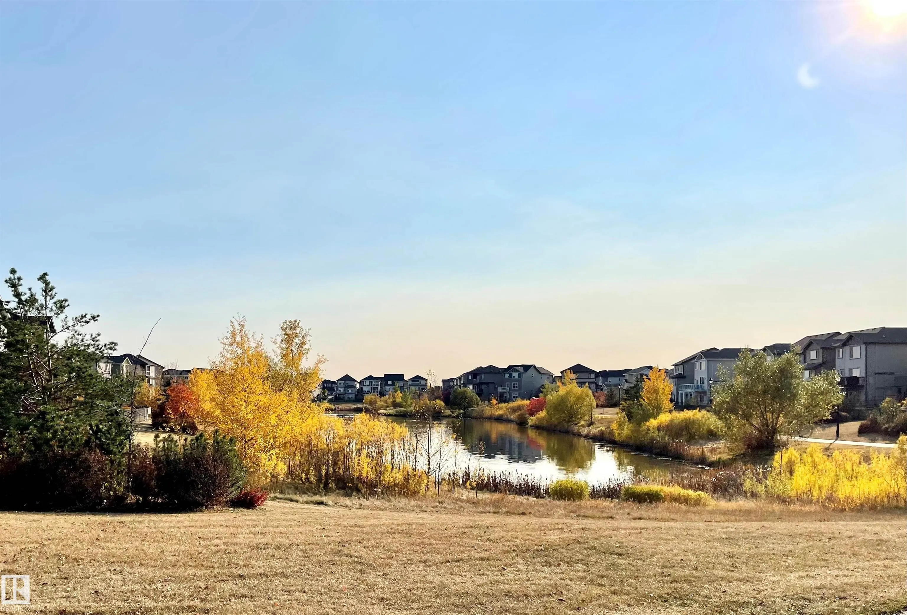 1806 ADAMSON Point(e)