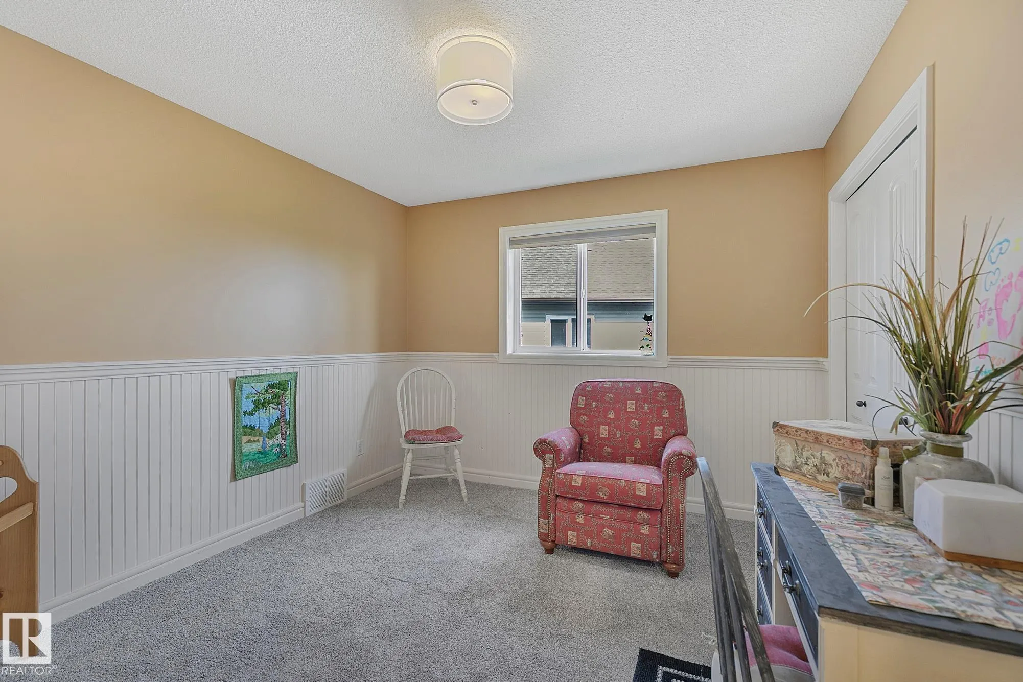 15 HARWOOD Court