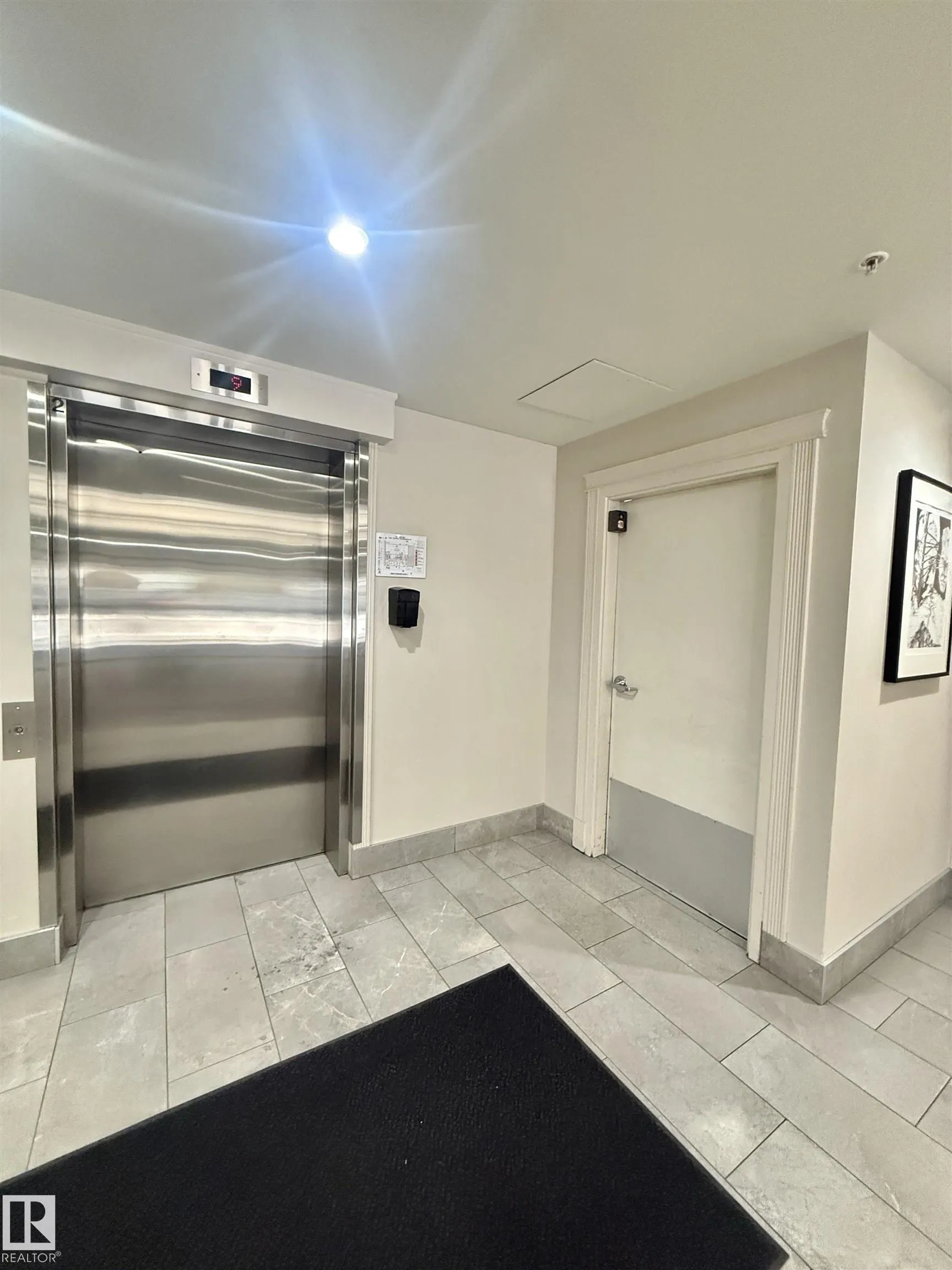10180 104 Street