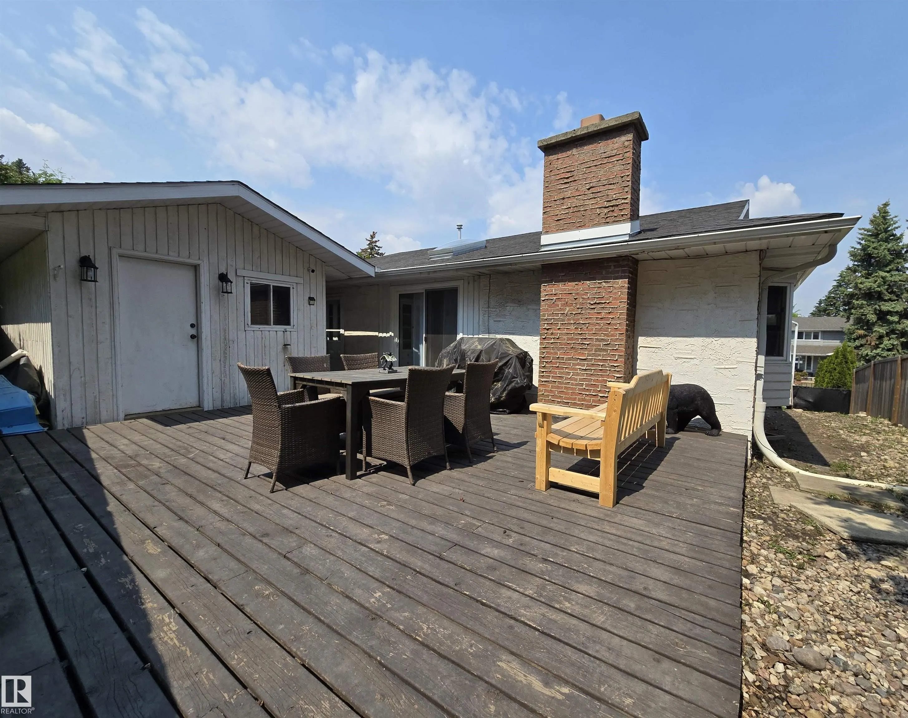37 MANCHESTER Drive