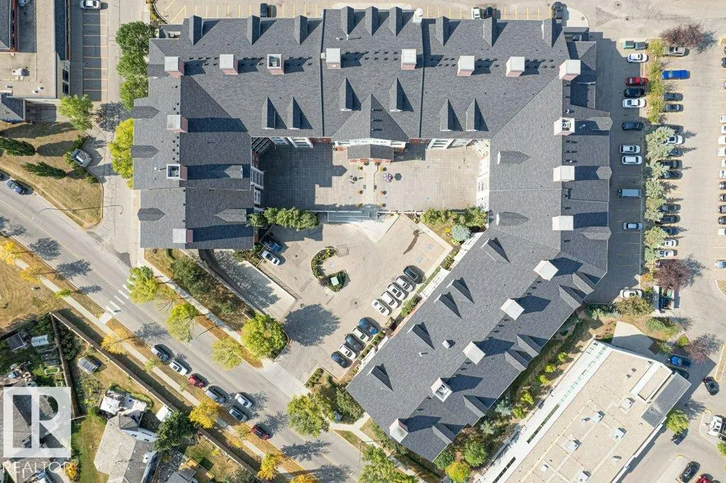 45 INGLEWOOD Drive