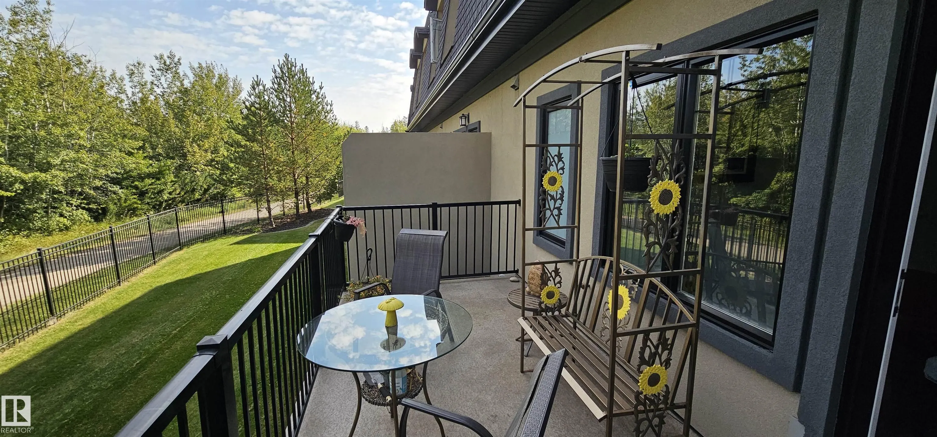 5873 Mullen Place