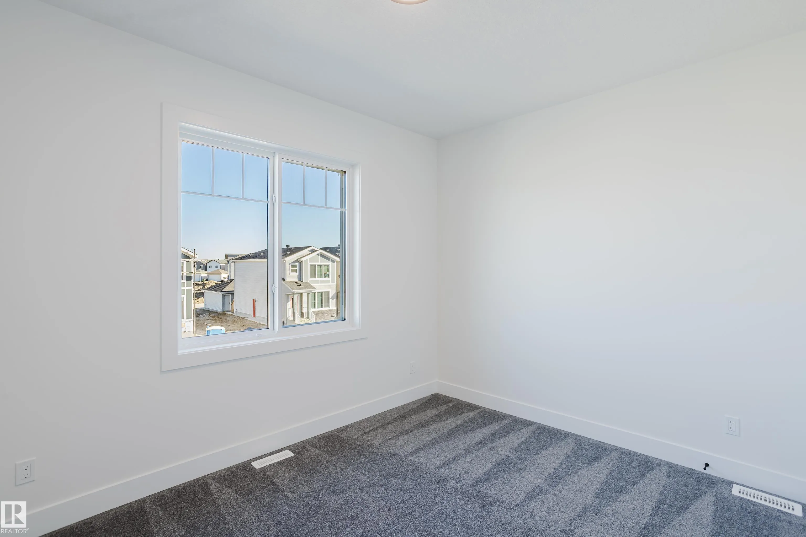 282 Munn Way