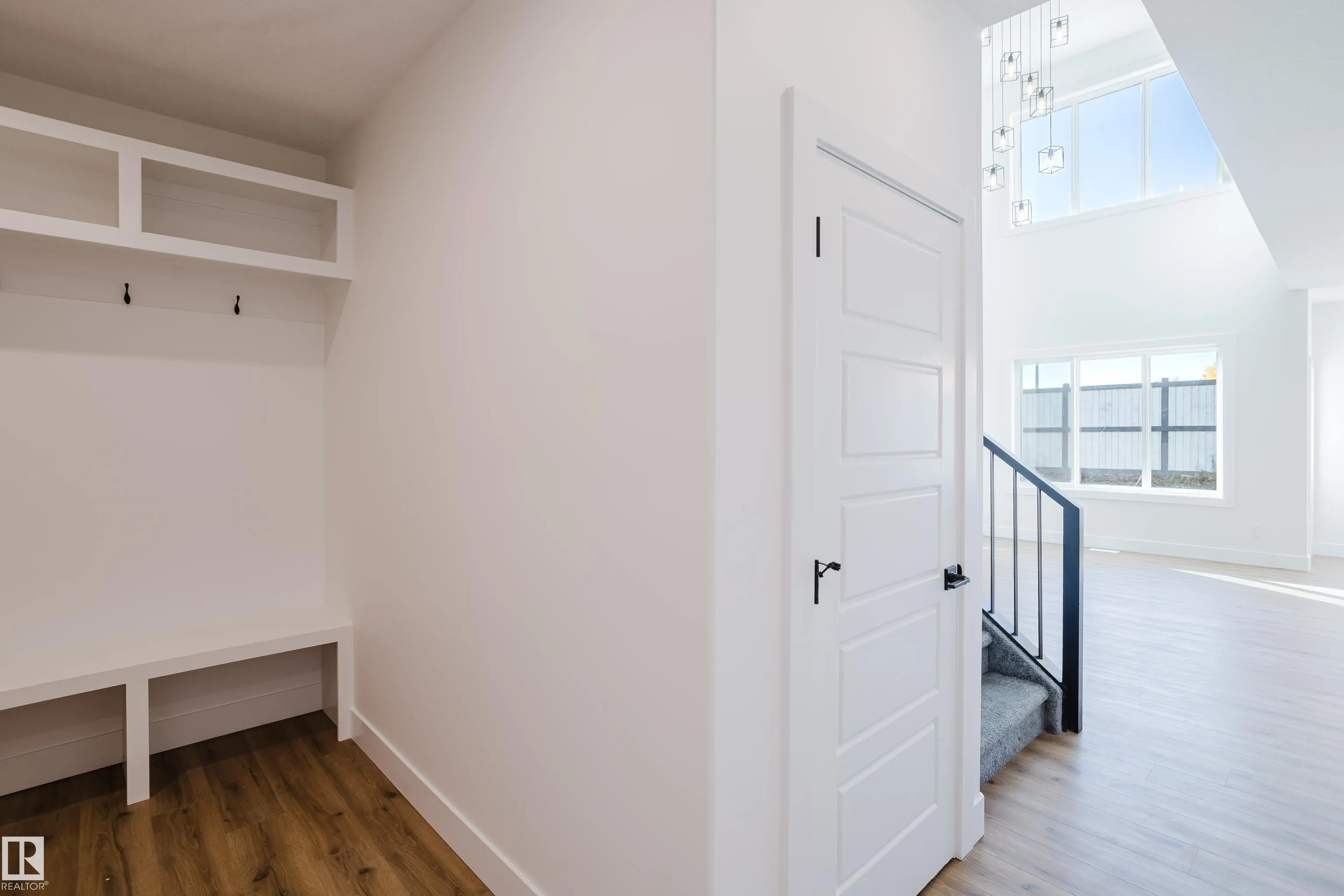 282 Munn Way