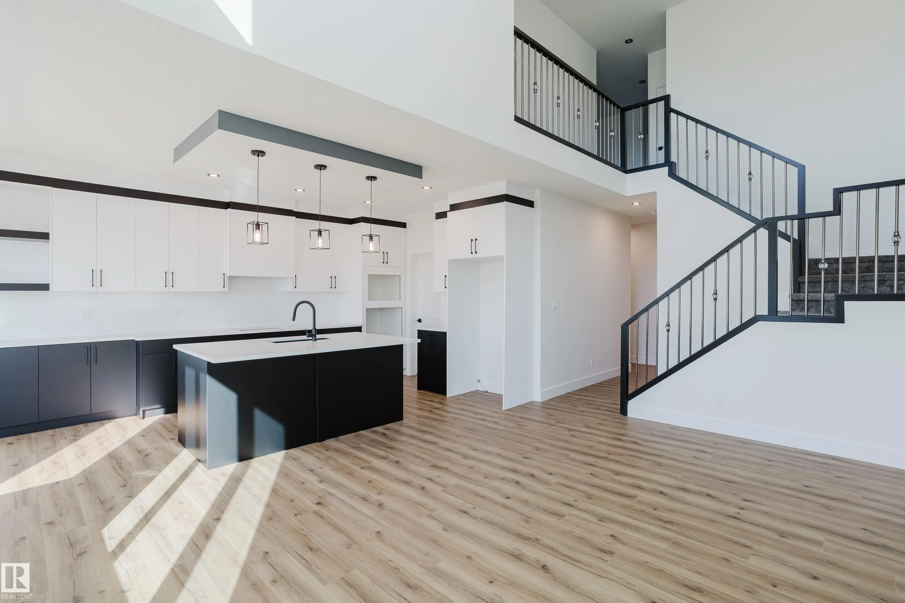 282 Munn Way