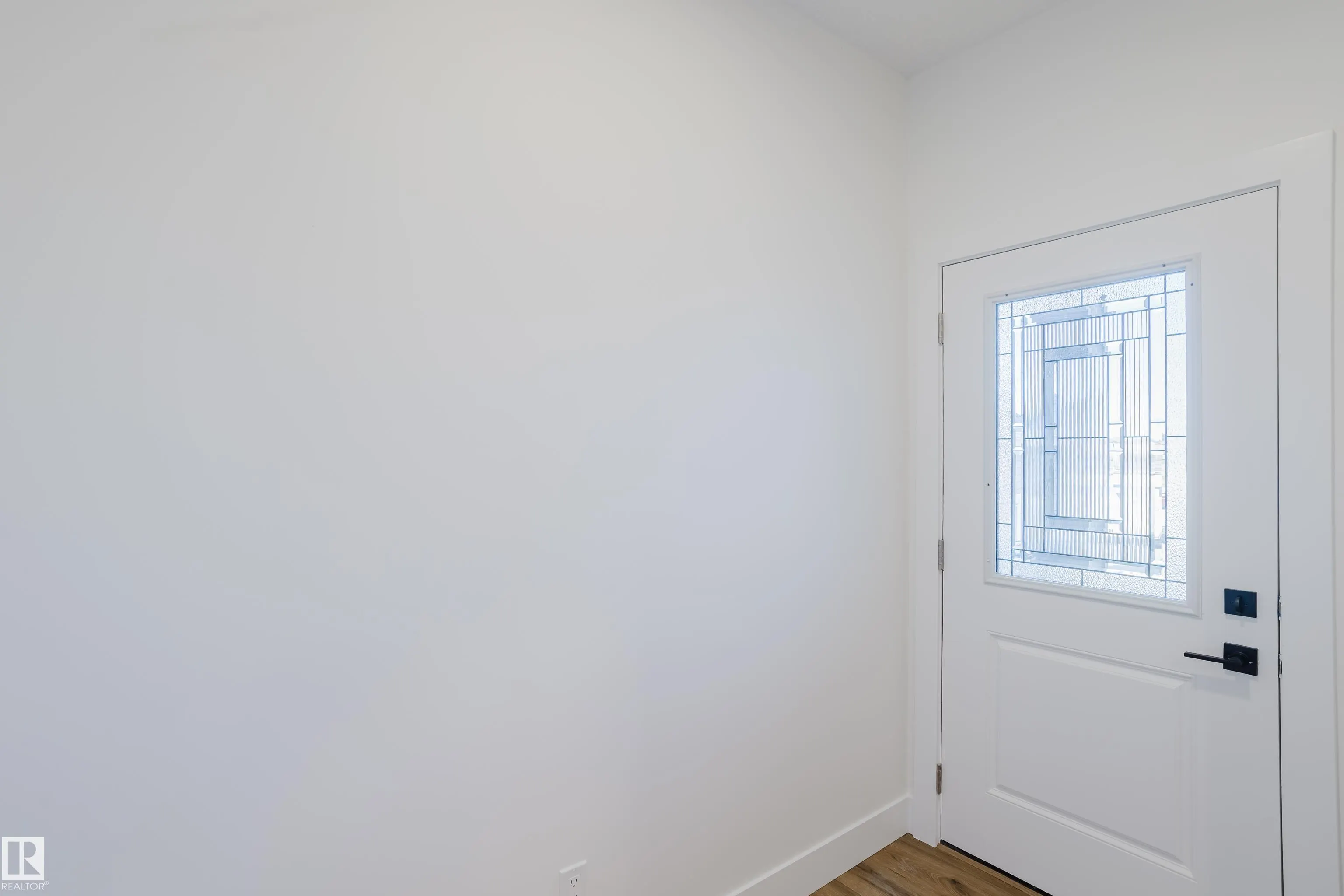 282 Munn Way