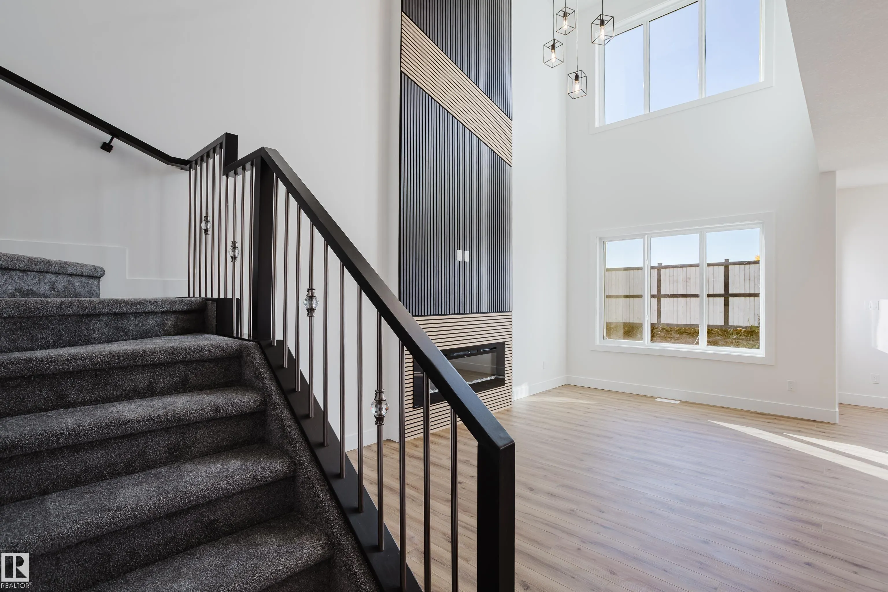 282 Munn Way