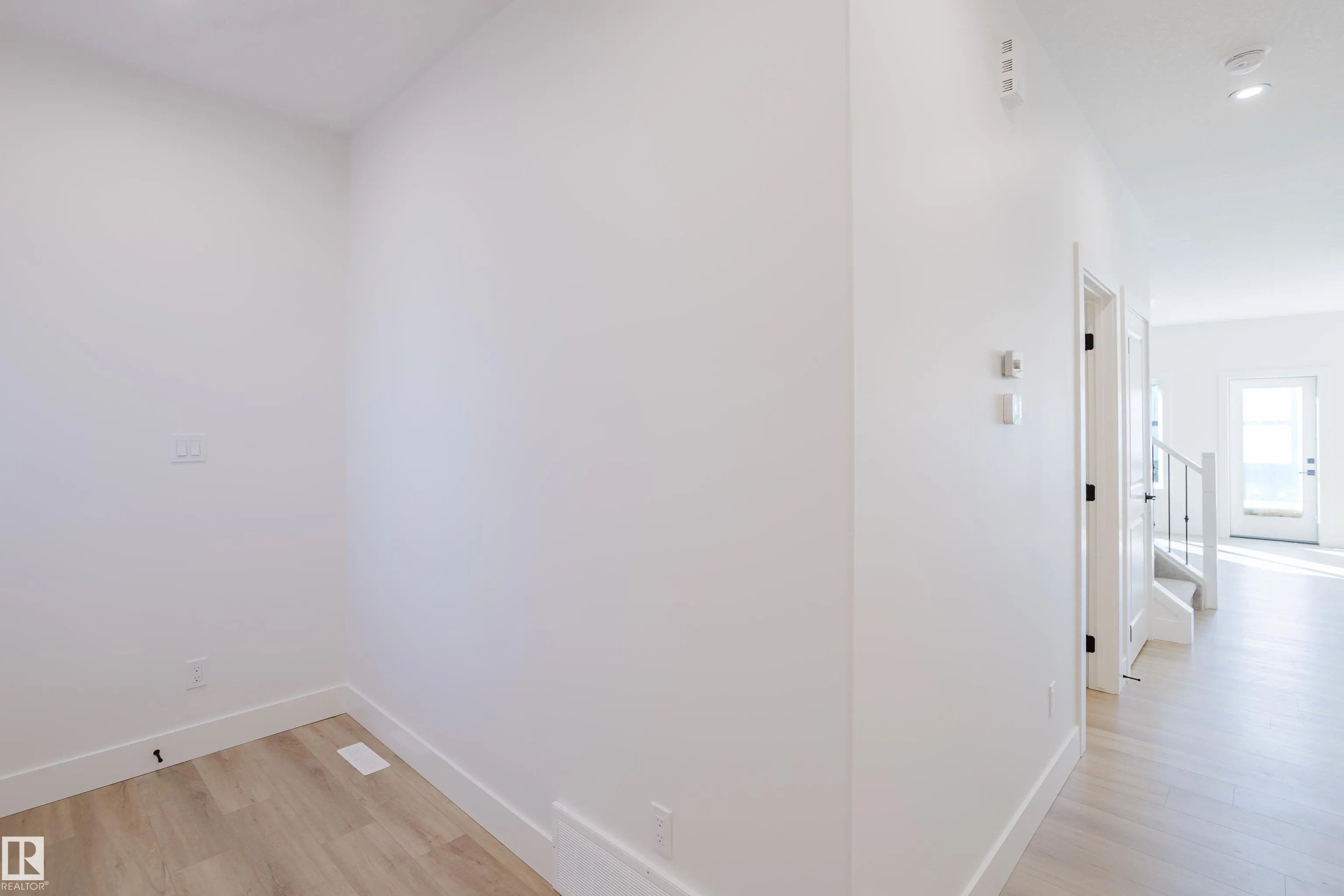284 Munn Way