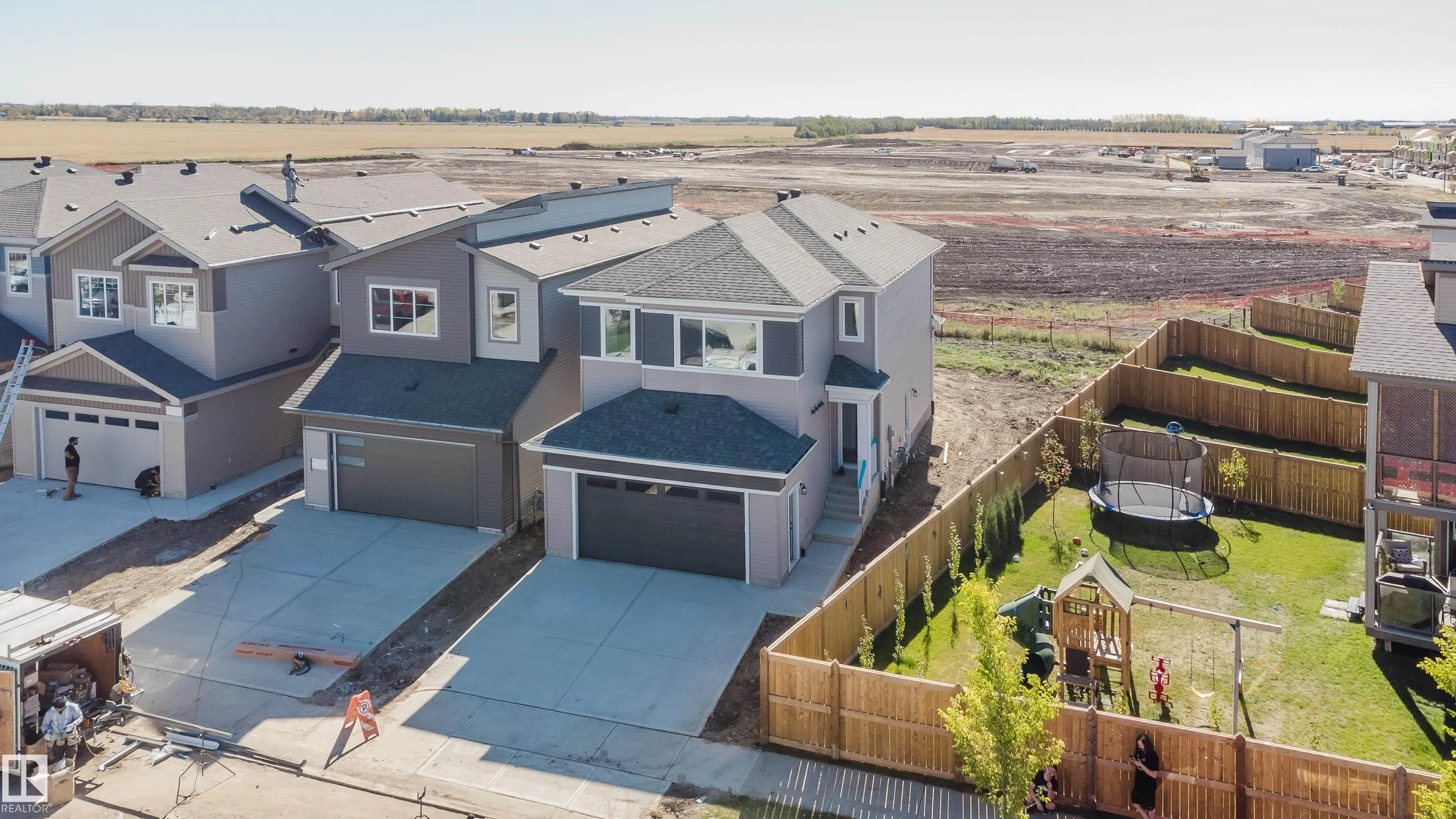 373 Bluff Cove