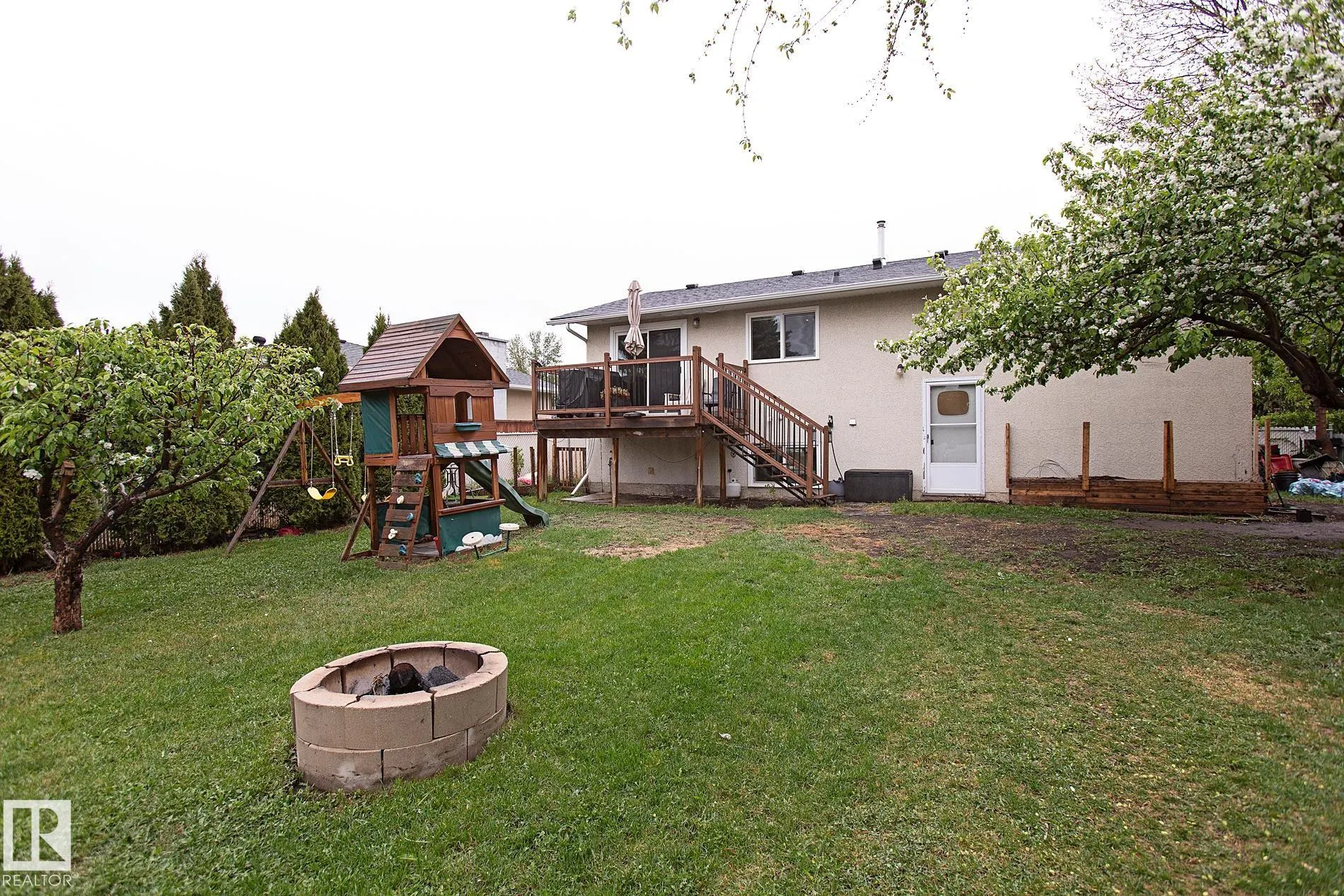 24 GALVESTON Avenue