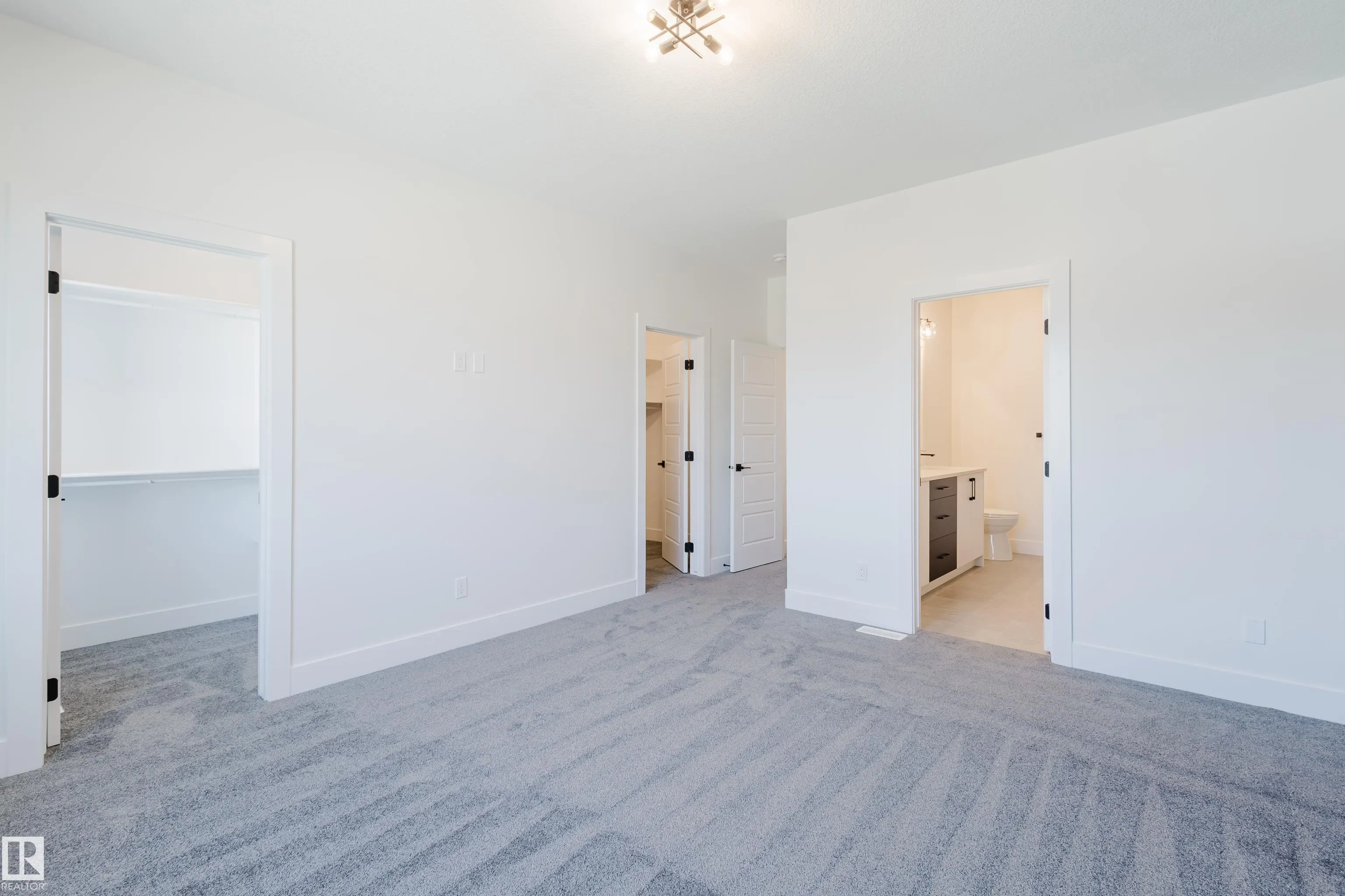 333 Bluff Cove