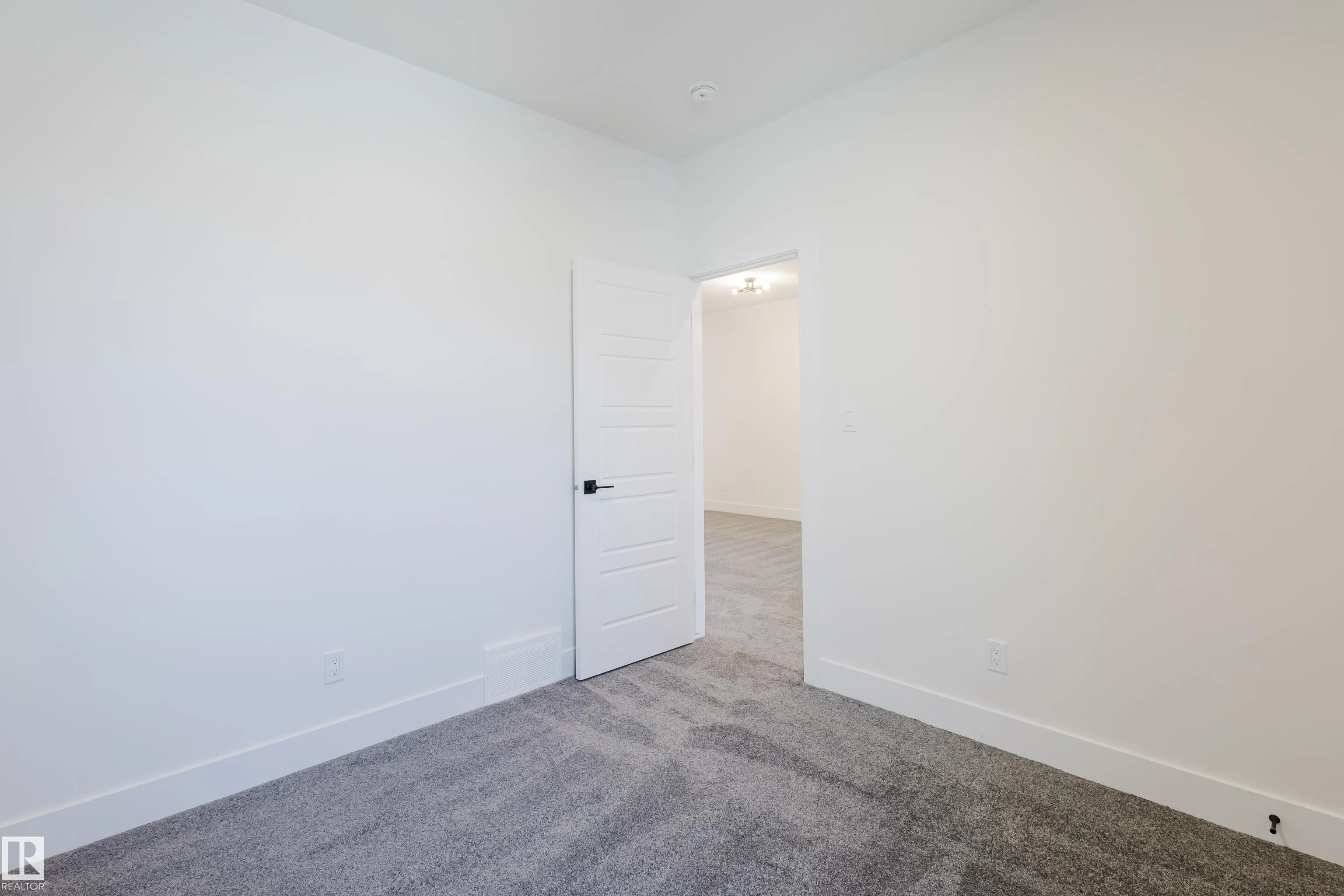 333 Bluff Cove