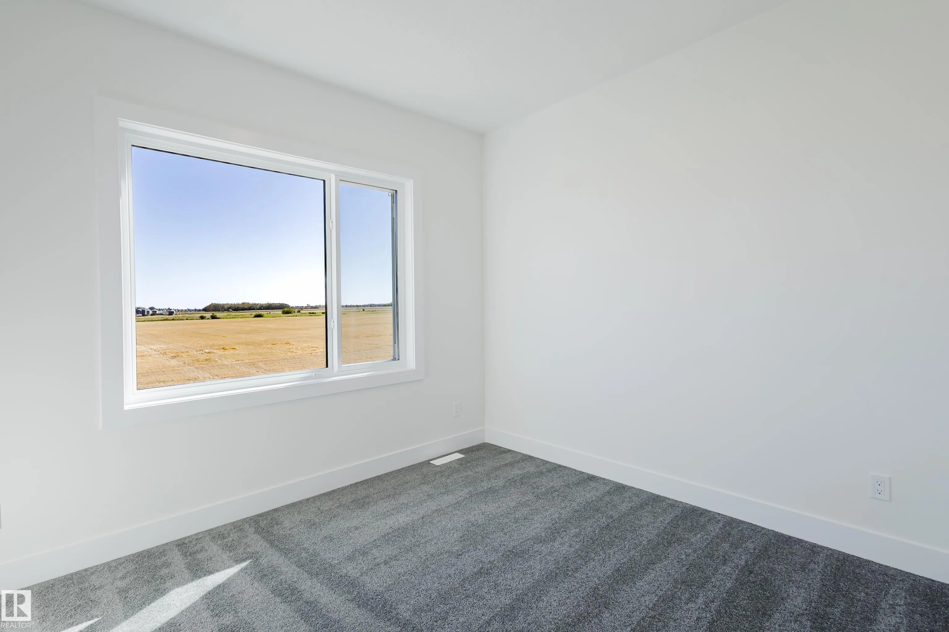 333 Bluff Cove