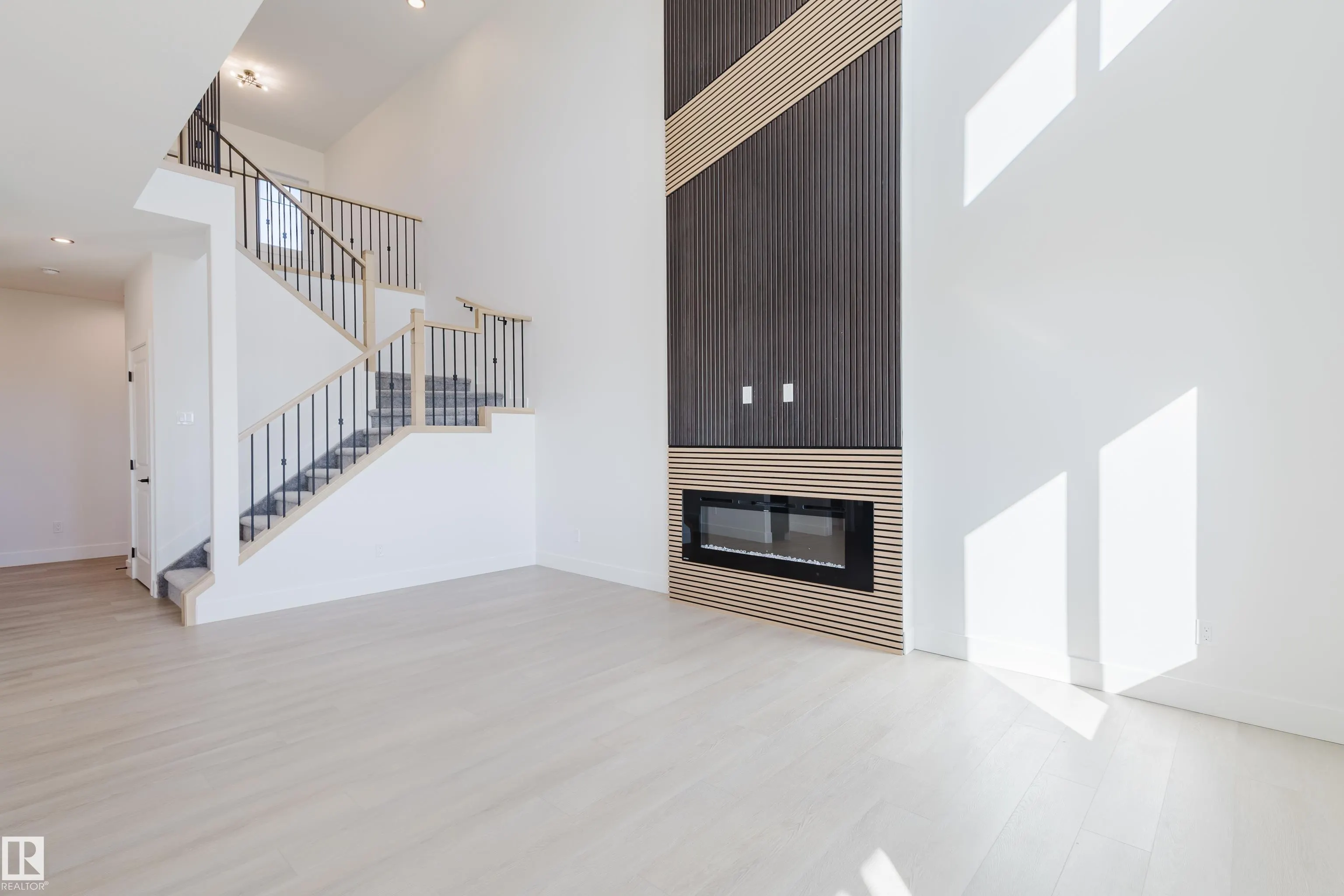 329 Bluff Cove